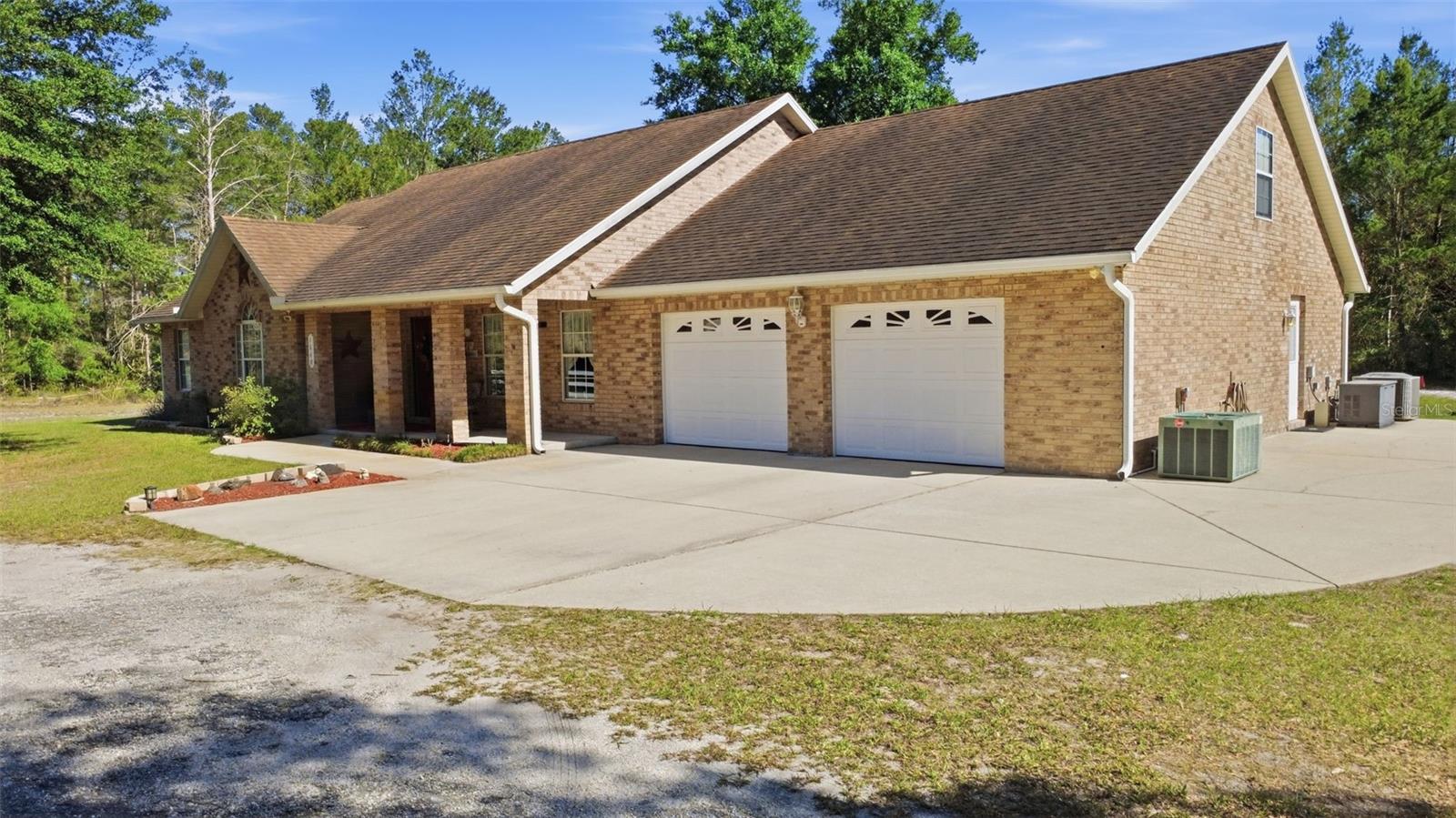 Image 2 of 58 For 1640 Red Dog Road