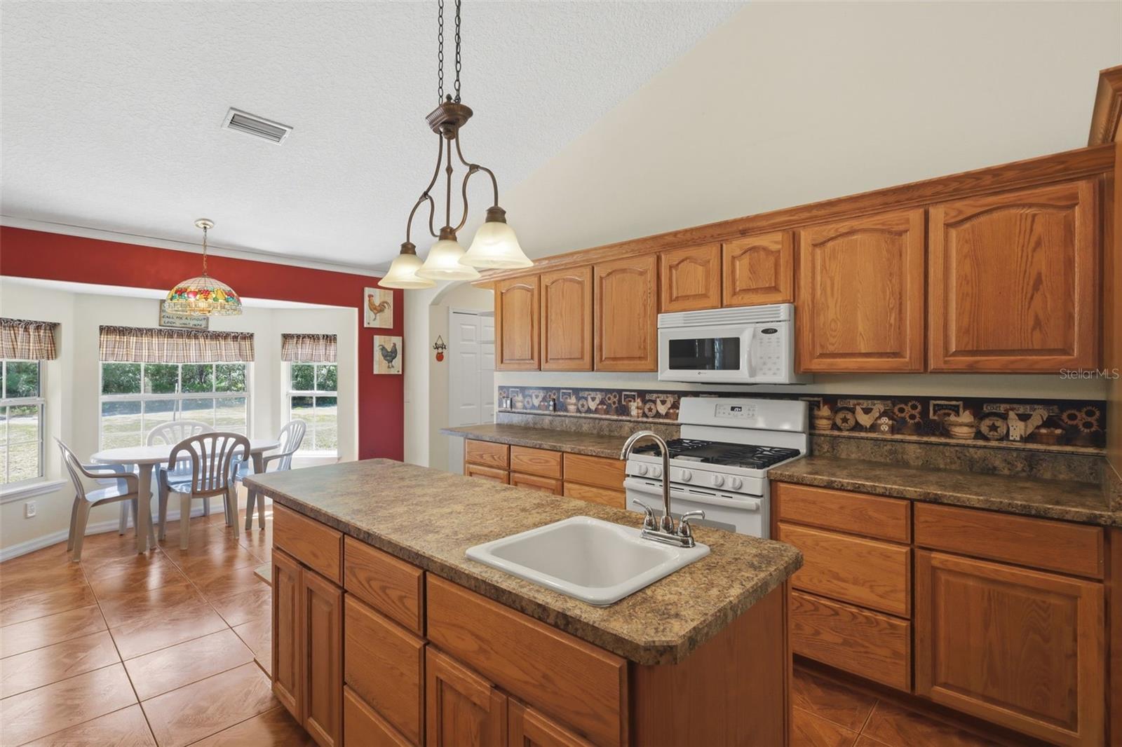 Image 31 of 58 For 1640 Red Dog Road