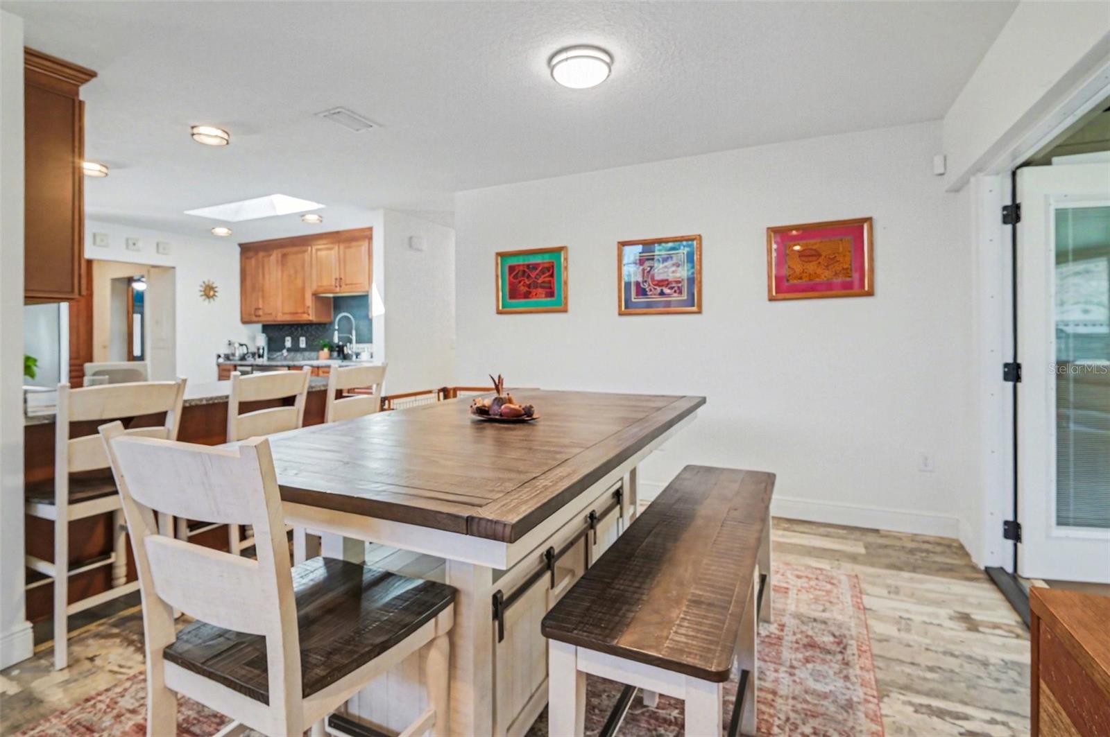 Image 12 of 37 For 2207 Poinsettia Drive