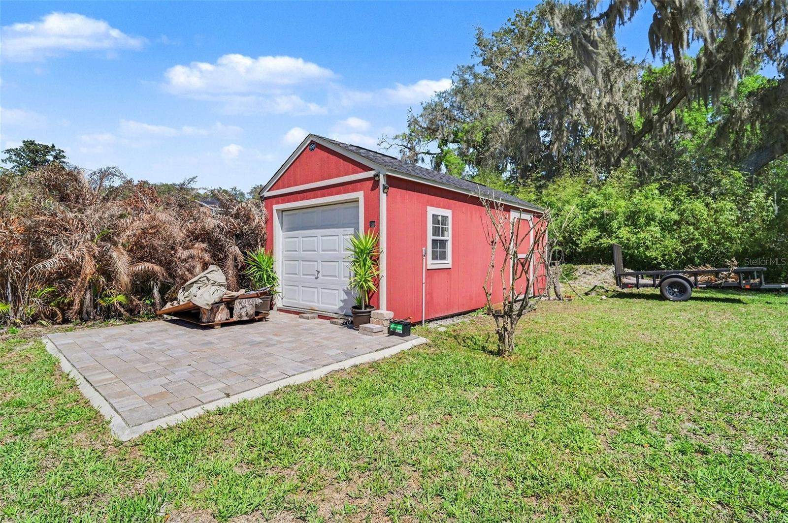 Image 36 of 37 For 2207 Poinsettia Drive