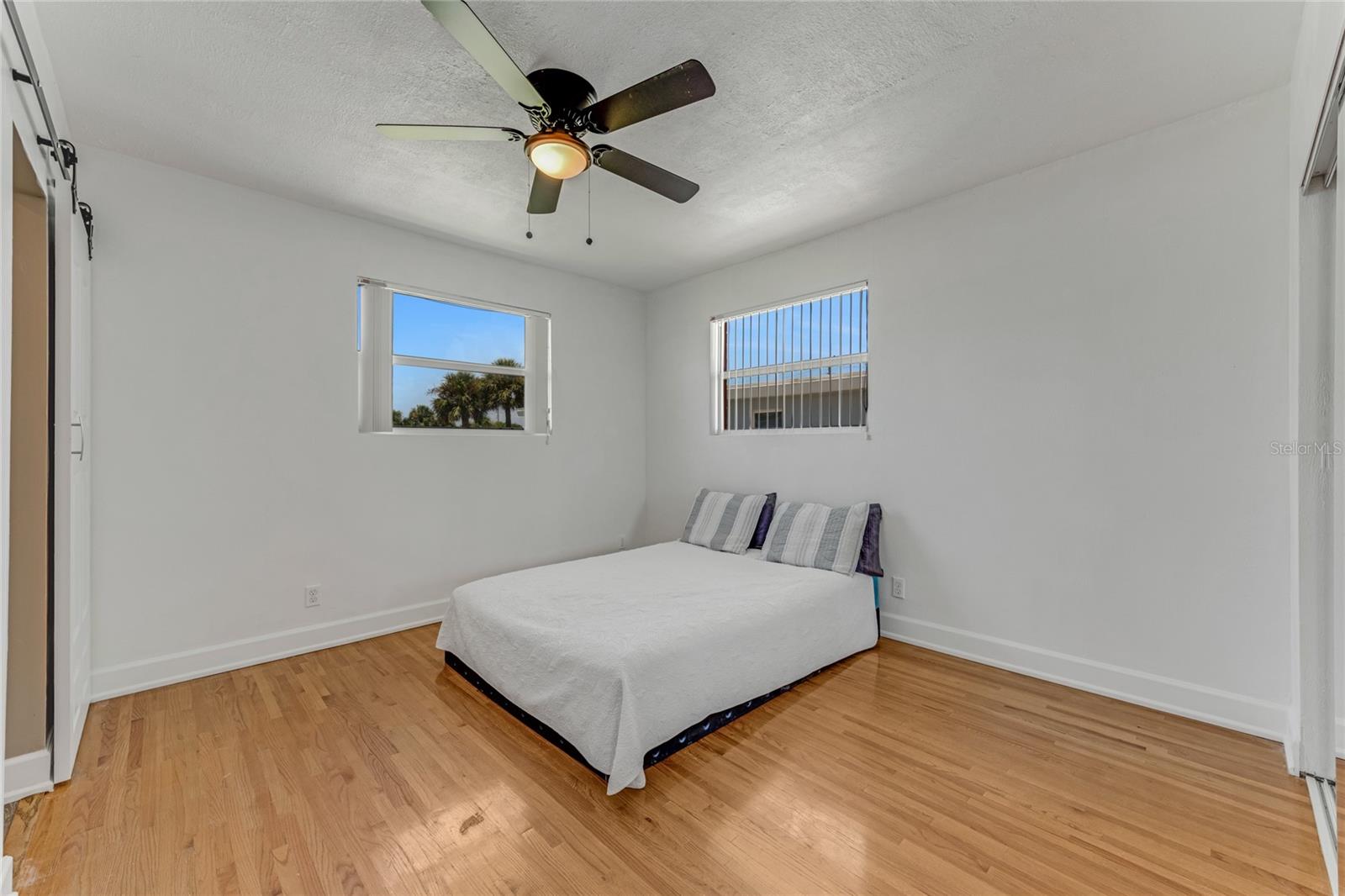 Image 13 of 25 For 1910 Marilyn Street