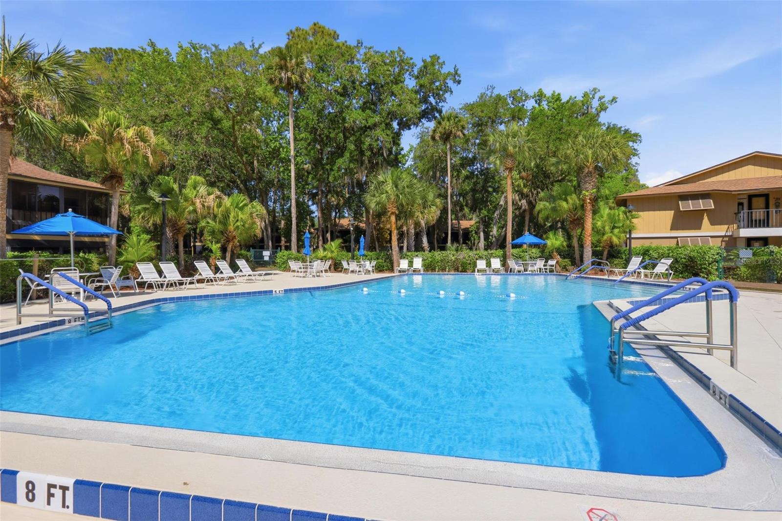 Image 28 of 38 For 120 Hibiscus Woods Court 6c