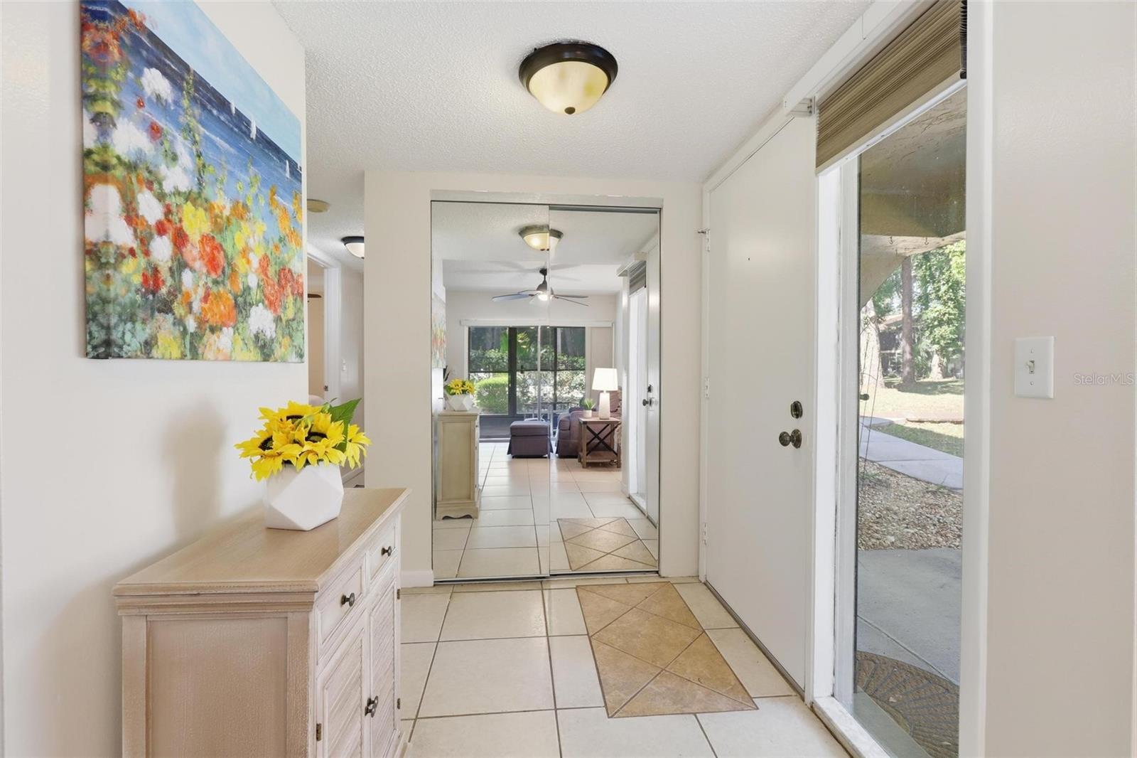 Image 5 of 38 For 120 Hibiscus Woods Court 6c