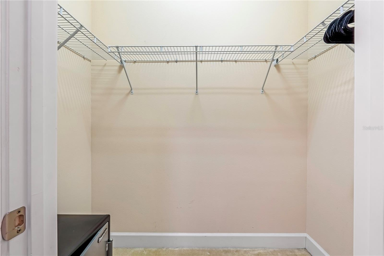 Image 23 of 44 For 708 Aldenham Lane