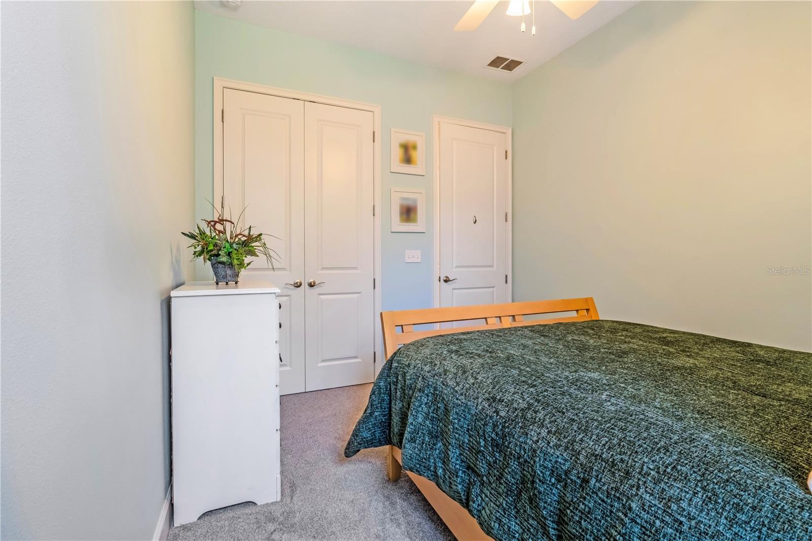 Image 25 of 44 For 708 Aldenham Lane