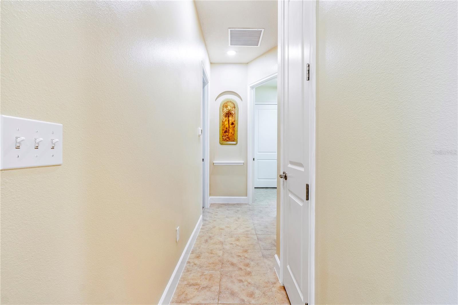 Image 26 of 44 For 708 Aldenham Lane