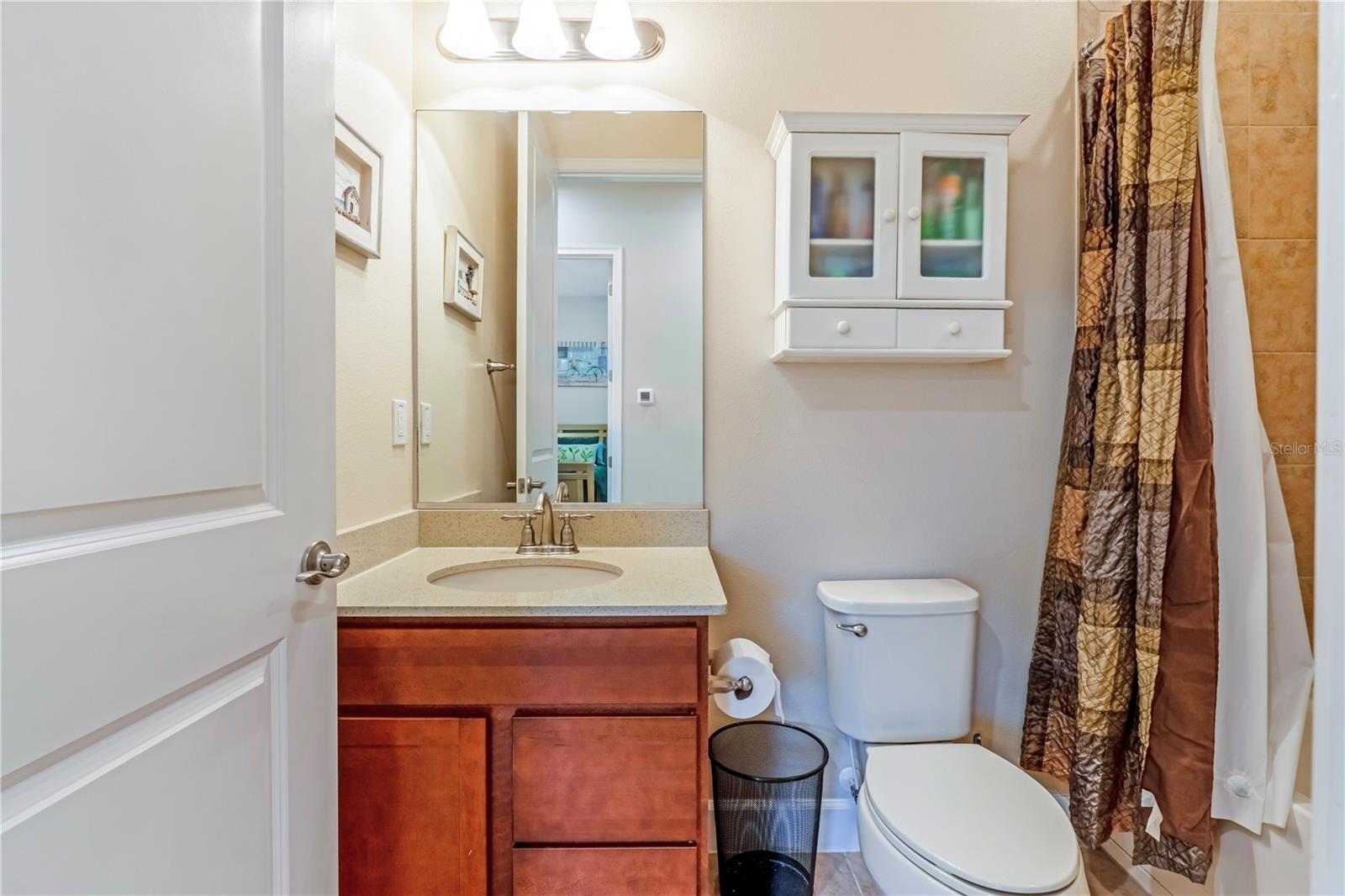 Image 27 of 44 For 708 Aldenham Lane