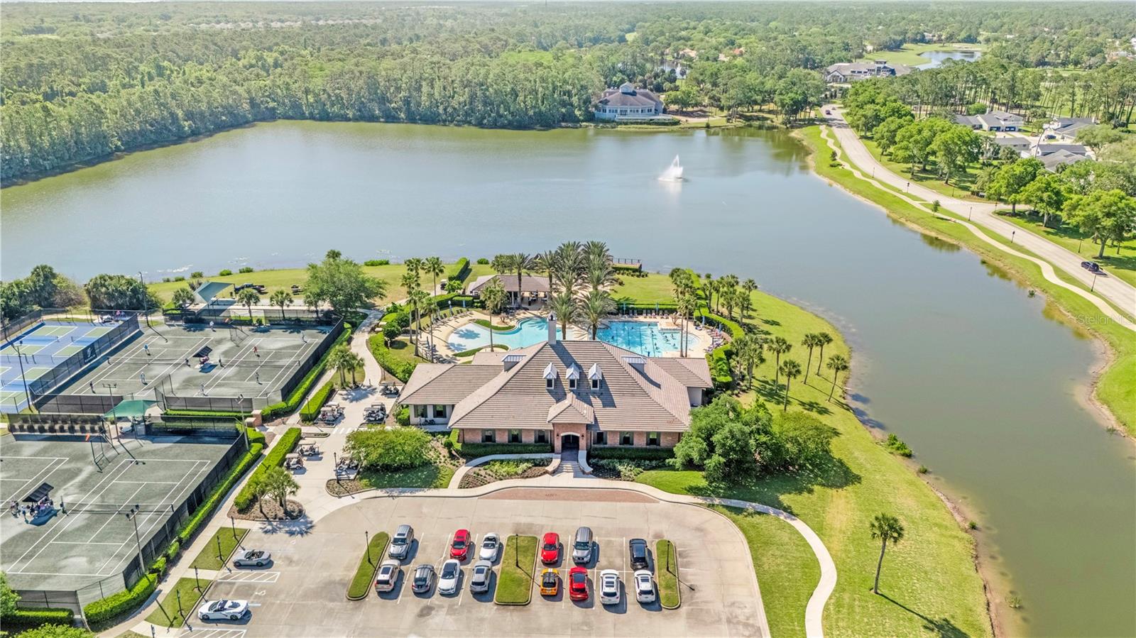 Image 33 of 44 For 708 Aldenham Lane