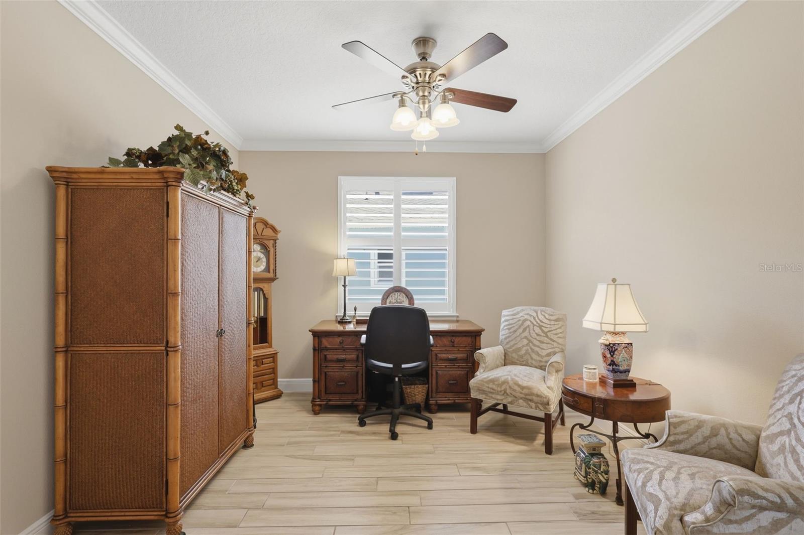 Image 10 of 64 For 918 Victoria Hills Drive