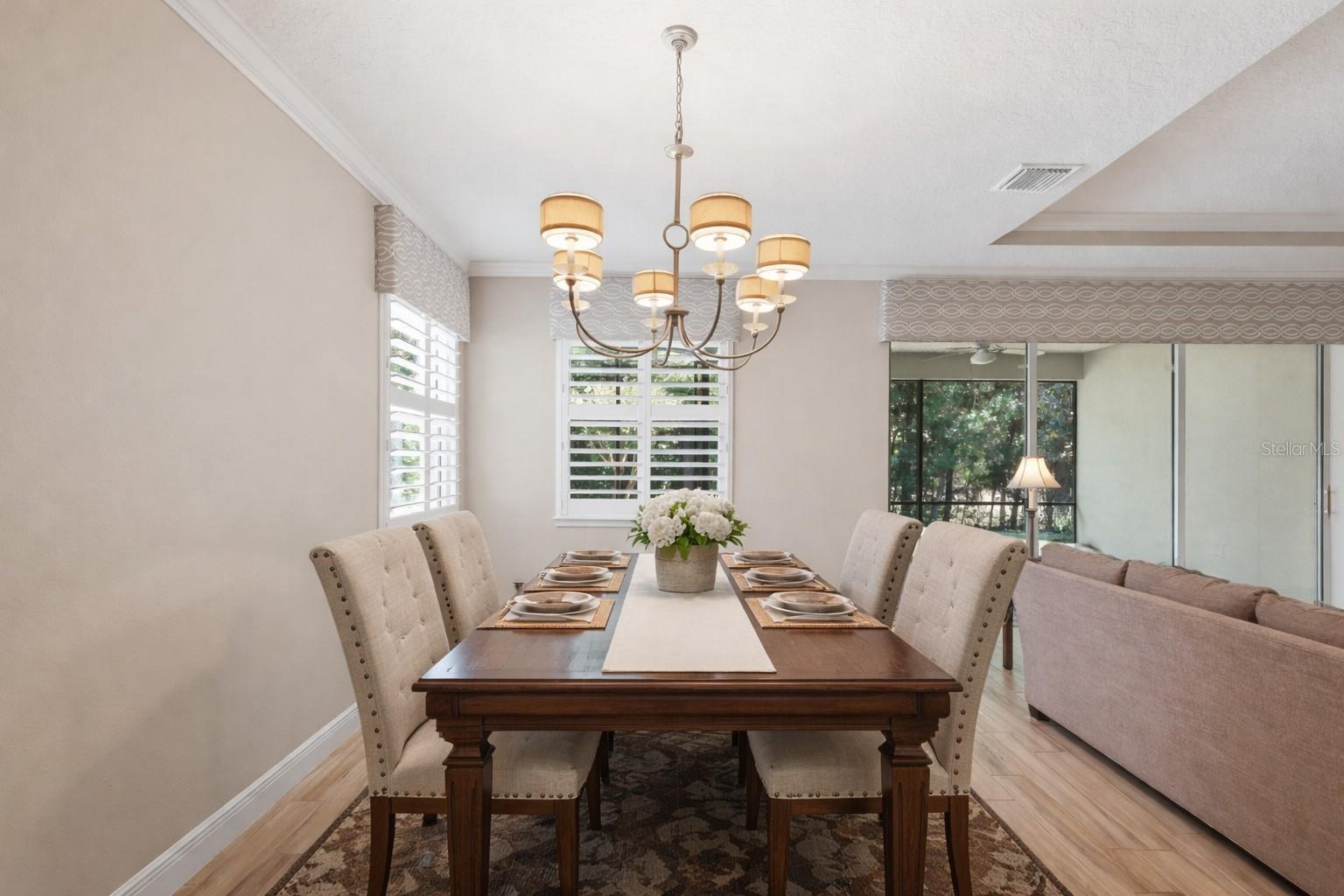 Image 16 of 64 For 918 Victoria Hills Drive