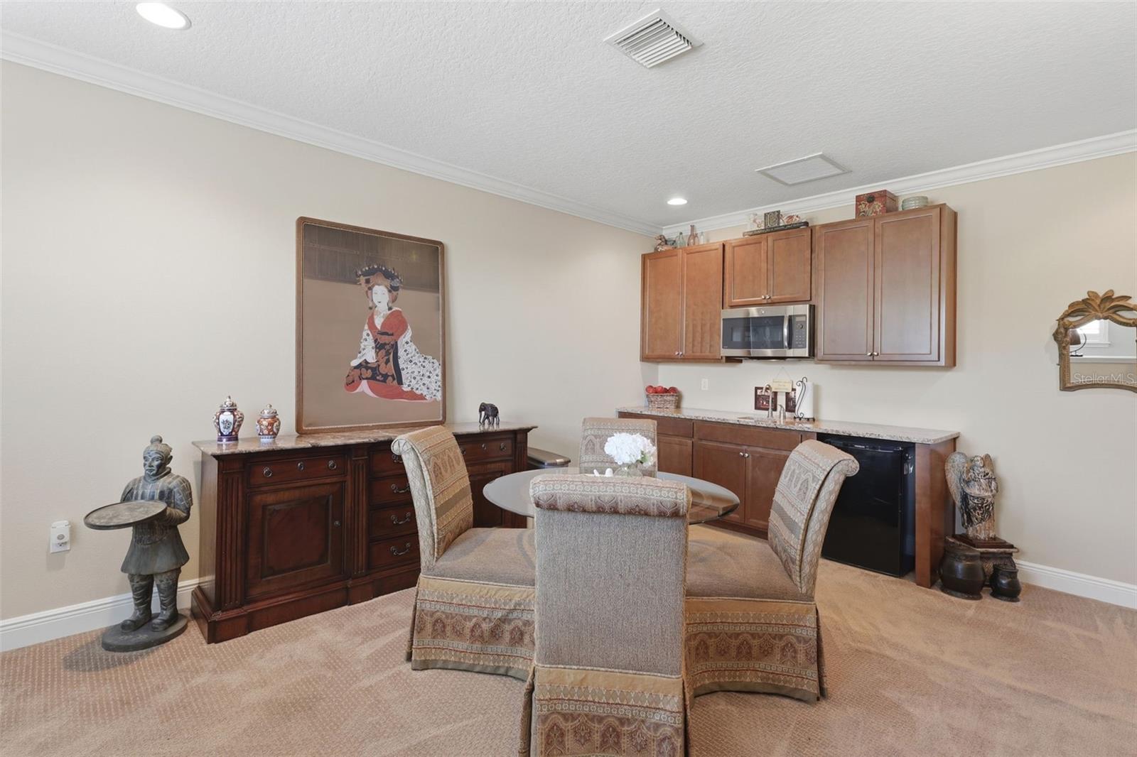 Image 35 of 64 For 918 Victoria Hills Drive