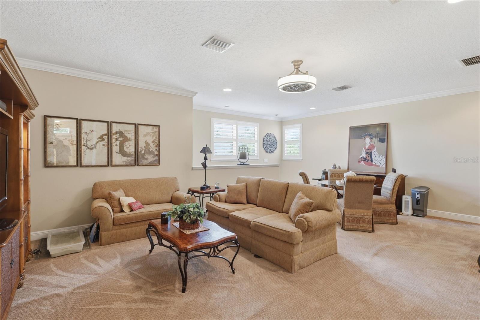 Image 37 of 64 For 918 Victoria Hills Drive