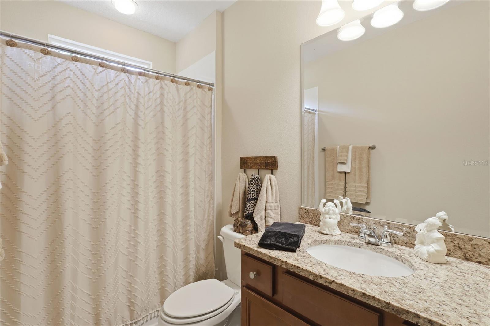 Image 38 of 64 For 918 Victoria Hills Drive