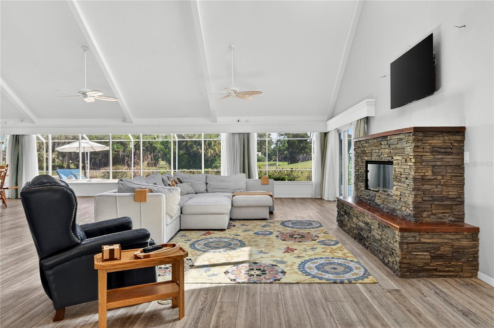 Image 12 of 85 For 770 Pelican Bay Drive