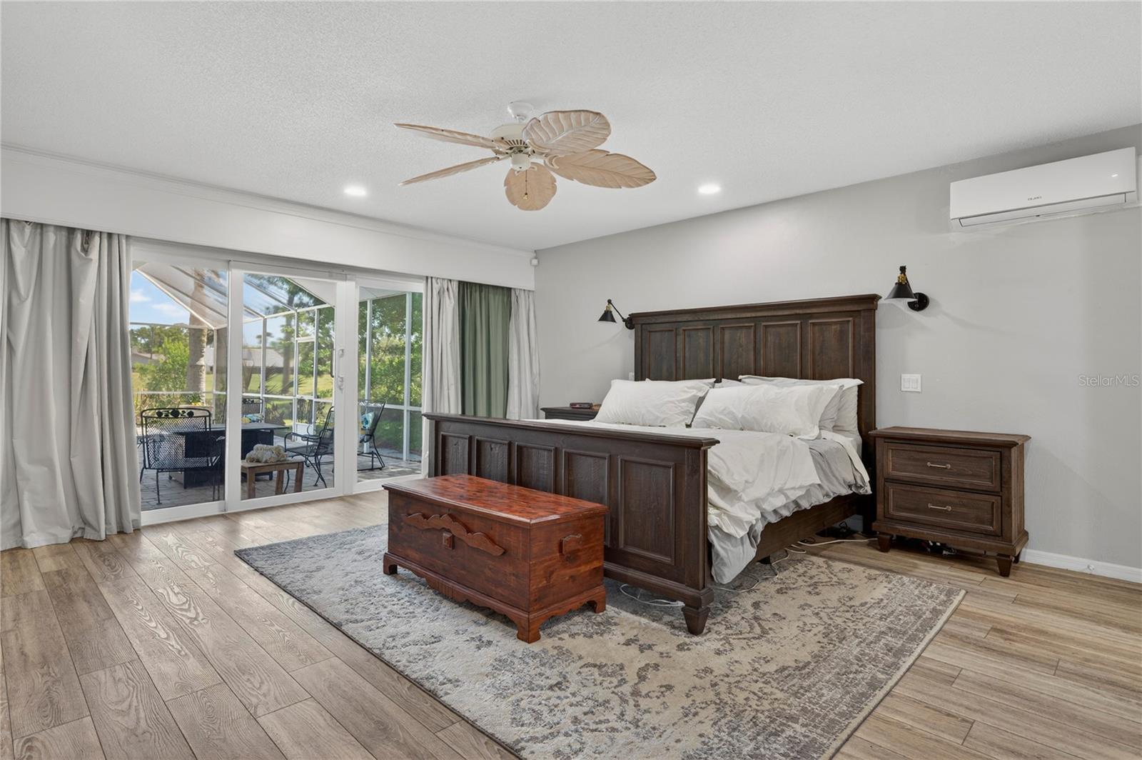 Image 40 of 85 For 770 Pelican Bay Drive