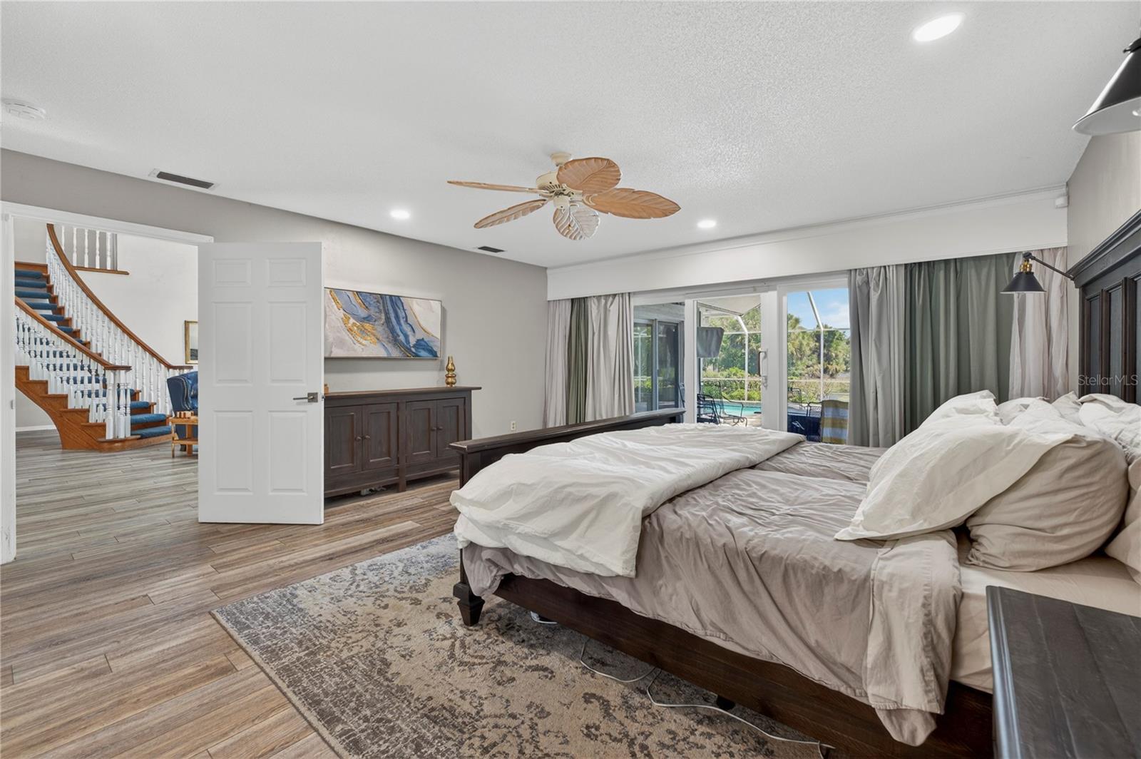 Image 41 of 85 For 770 Pelican Bay Drive