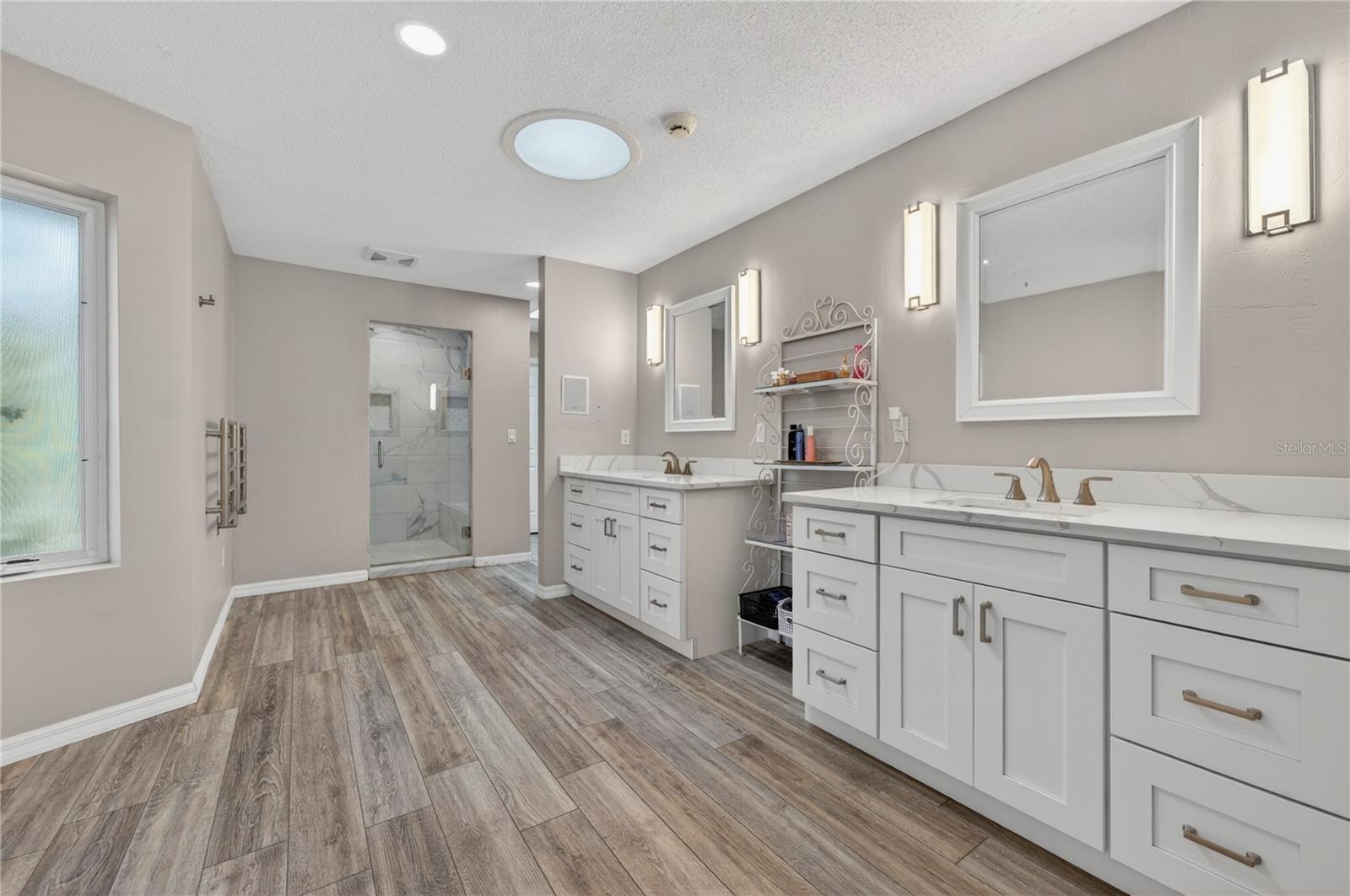 Image 45 of 85 For 770 Pelican Bay Drive