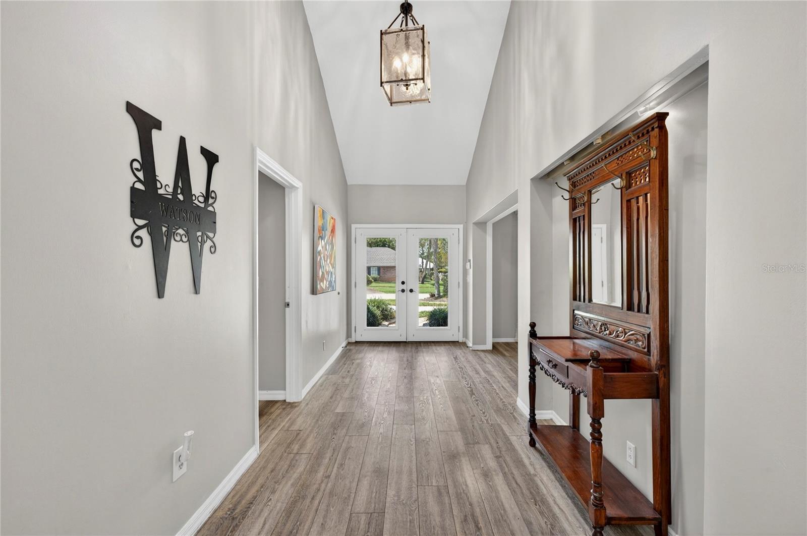 Image 7 of 85 For 770 Pelican Bay Drive