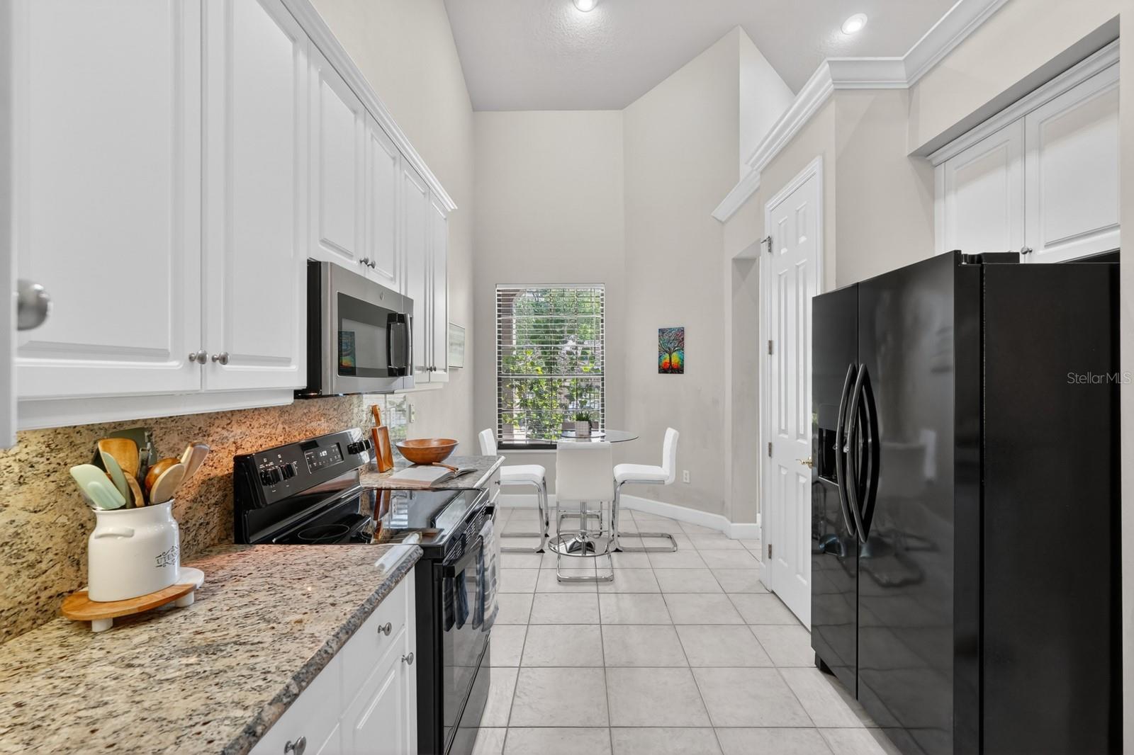 Image 11 of 86 For 715 Cobblestone Drive