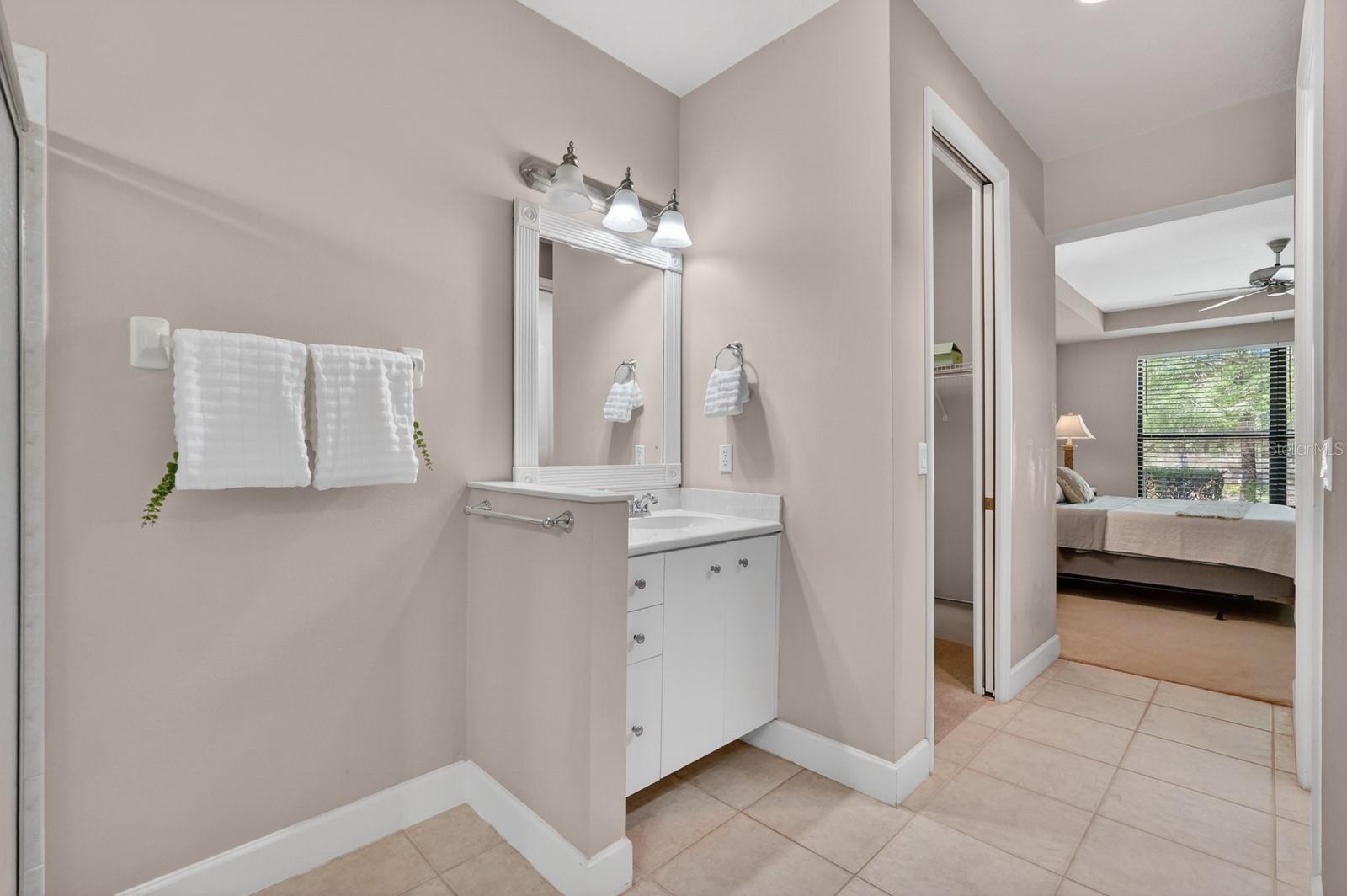 Image 23 of 86 For 715 Cobblestone Drive