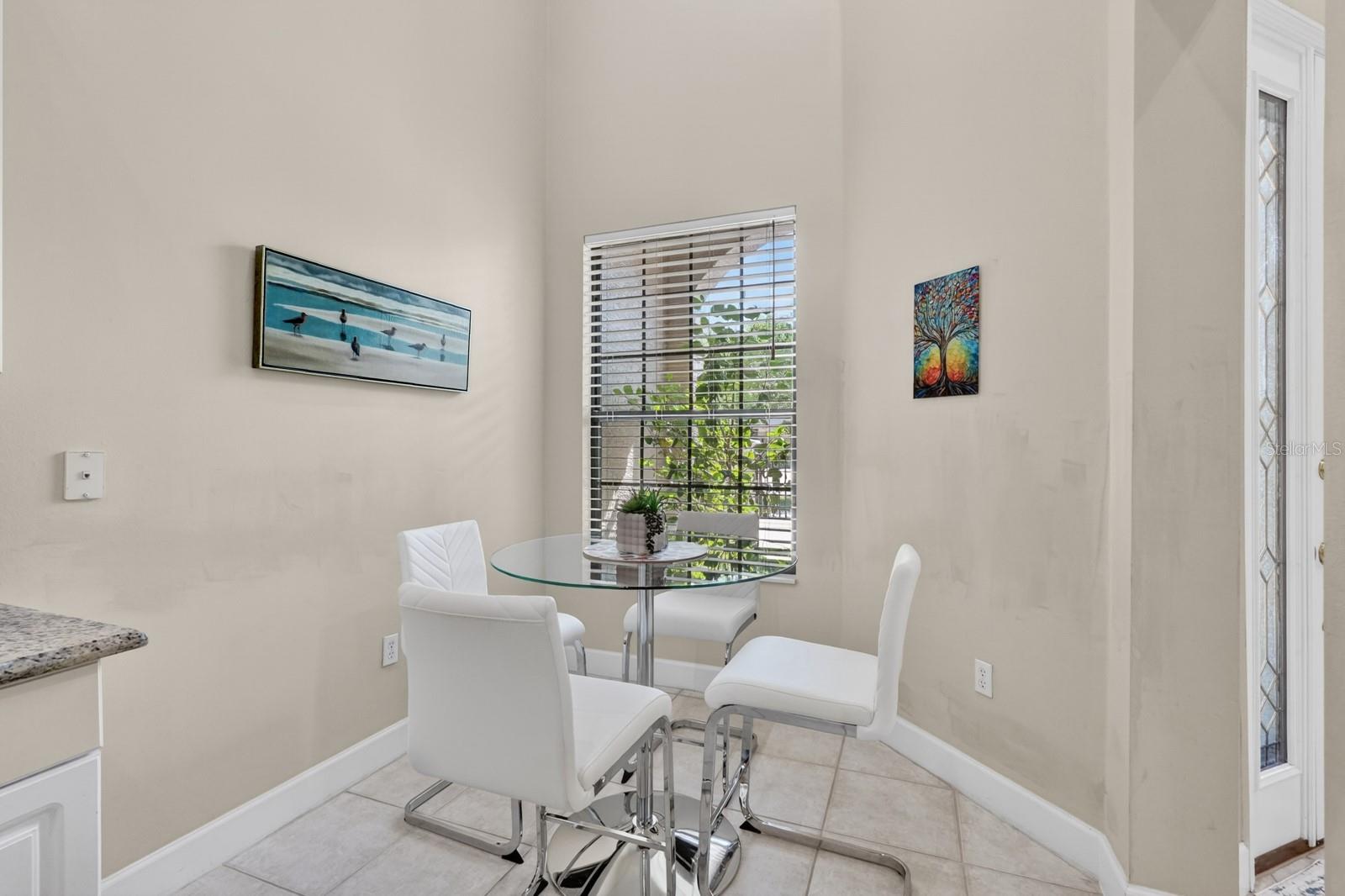 Image 8 of 86 For 715 Cobblestone Drive