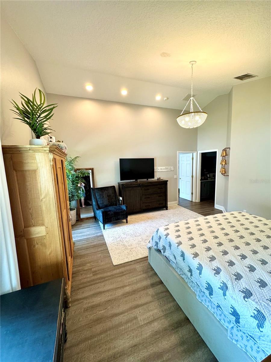 Image 25 of 64 For 4339 Northern Dancer Way