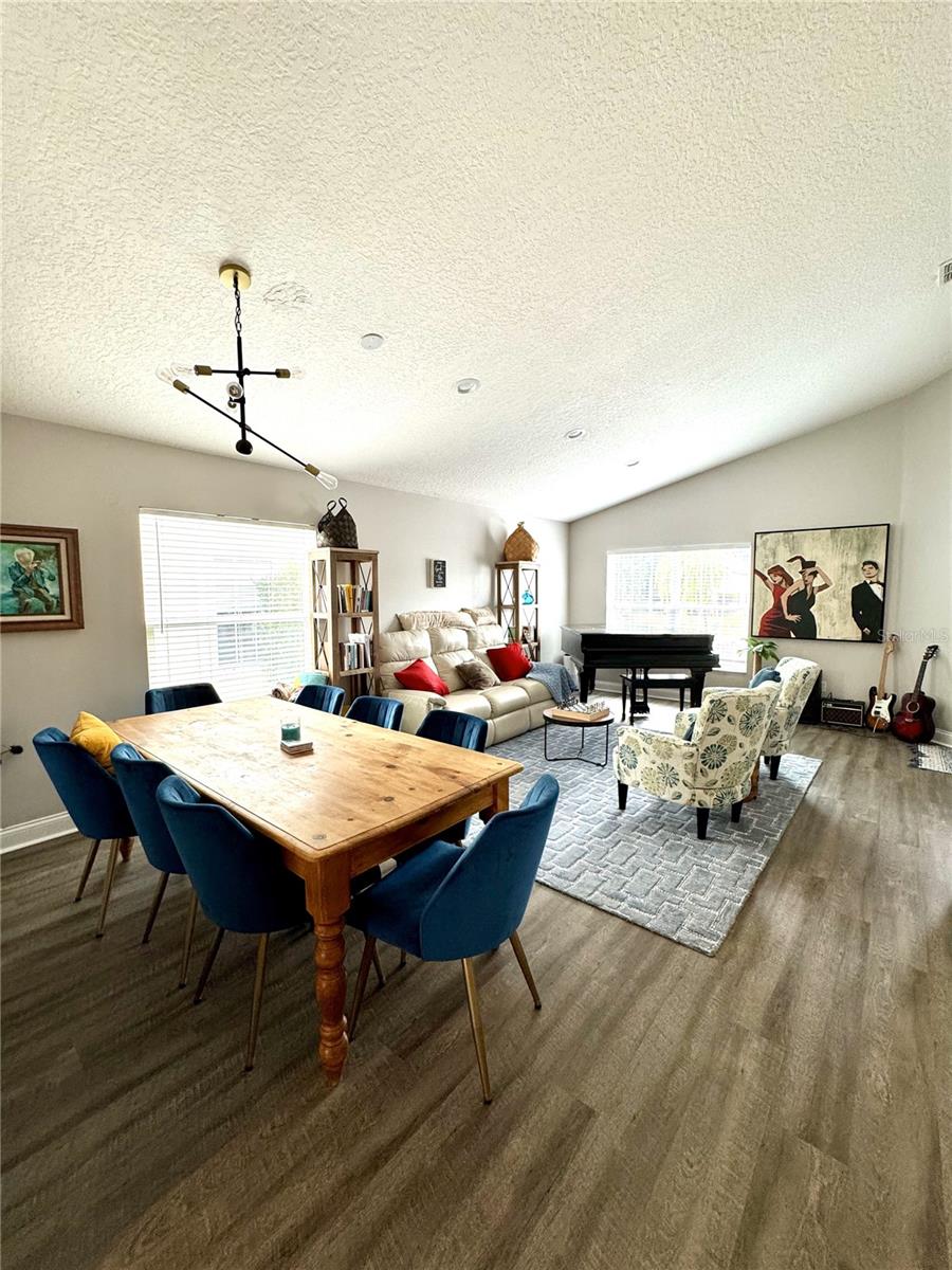 Image 9 of 64 For 4339 Northern Dancer Way