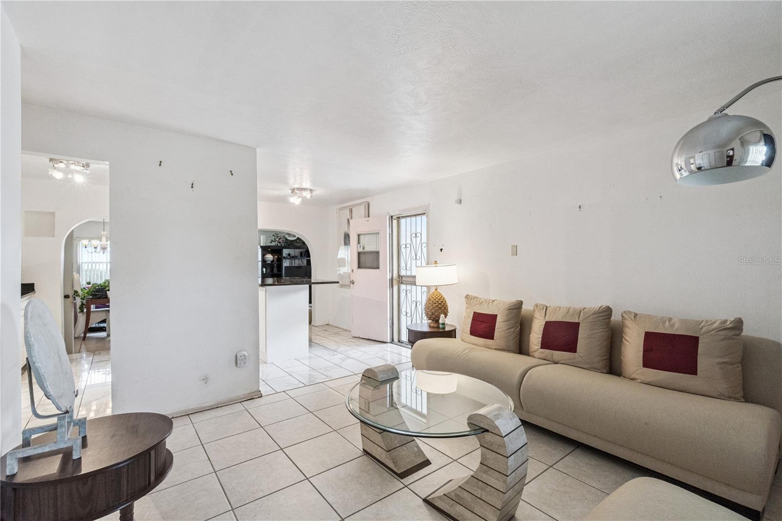 Image 4 of 16 For 3309 Coleman Place