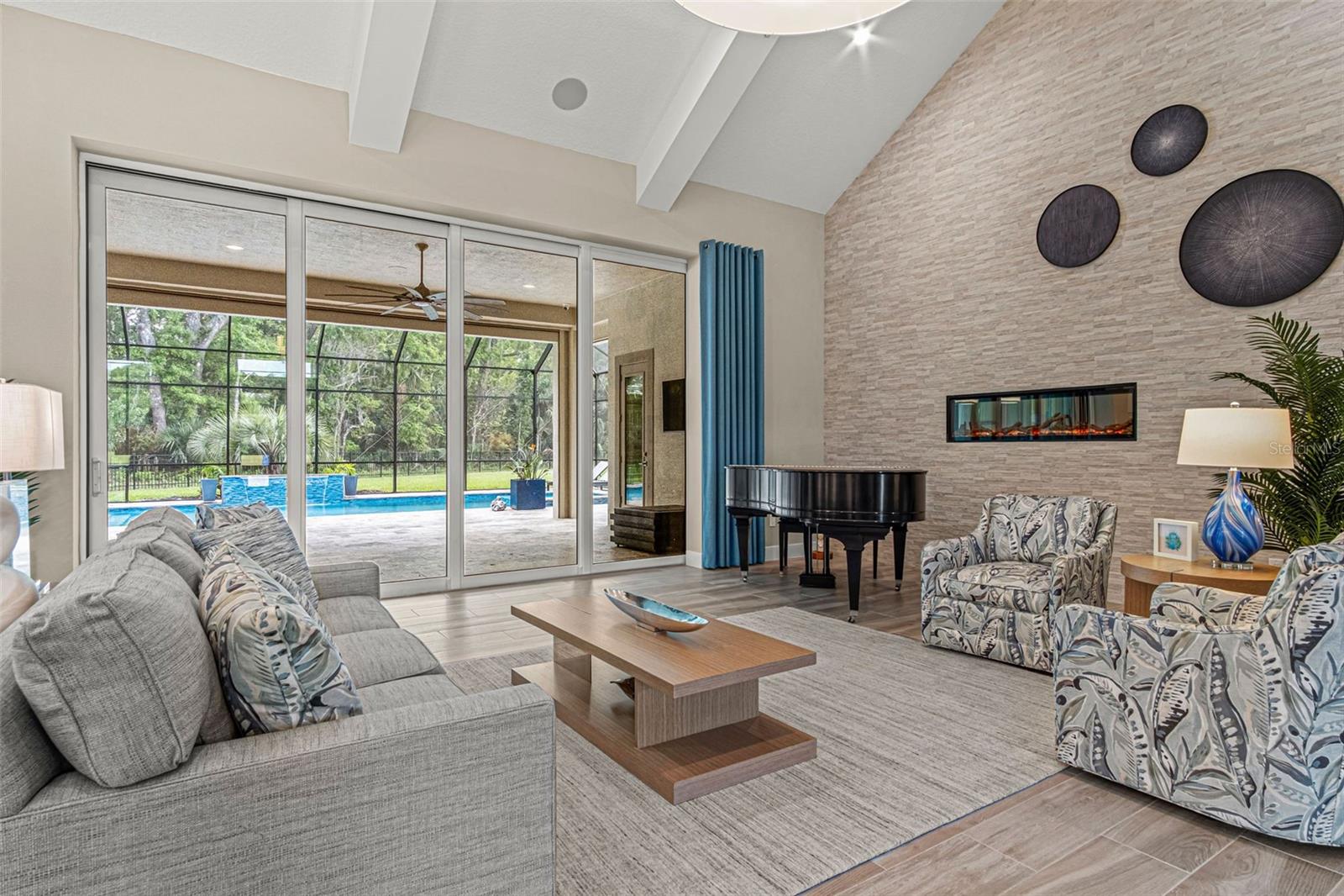 Image 16 of 53 For 1861 Adrian Creek Blvd