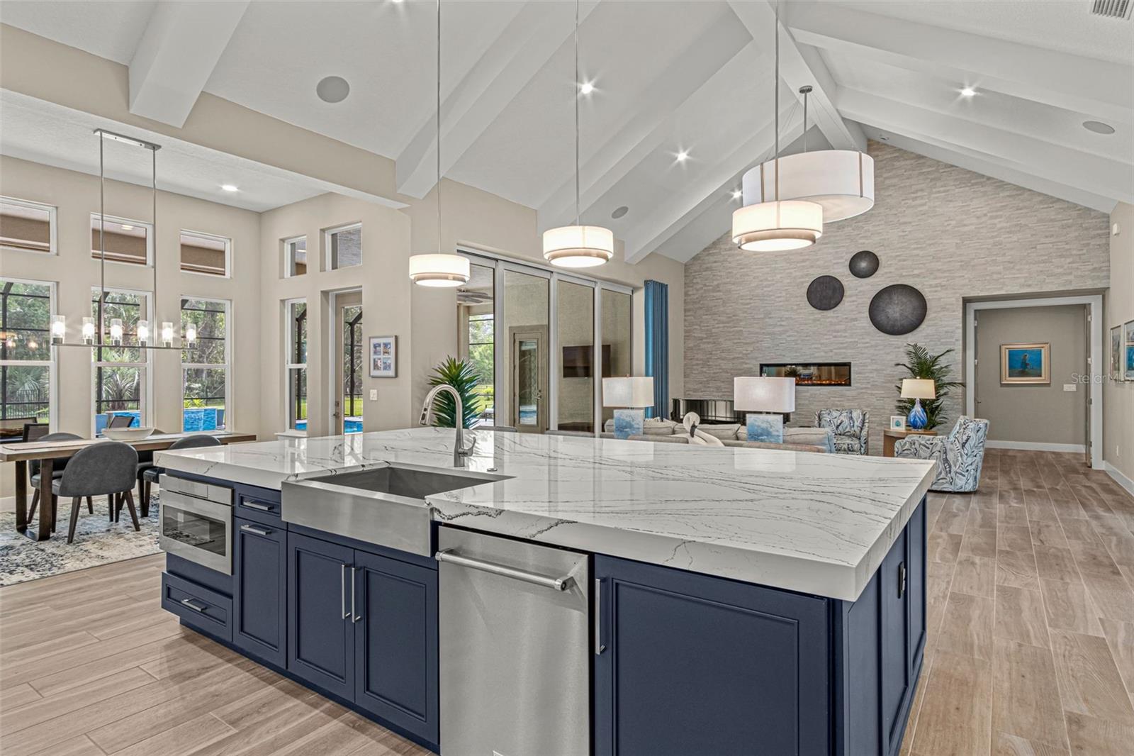 Image 27 of 53 For 1861 Adrian Creek Blvd