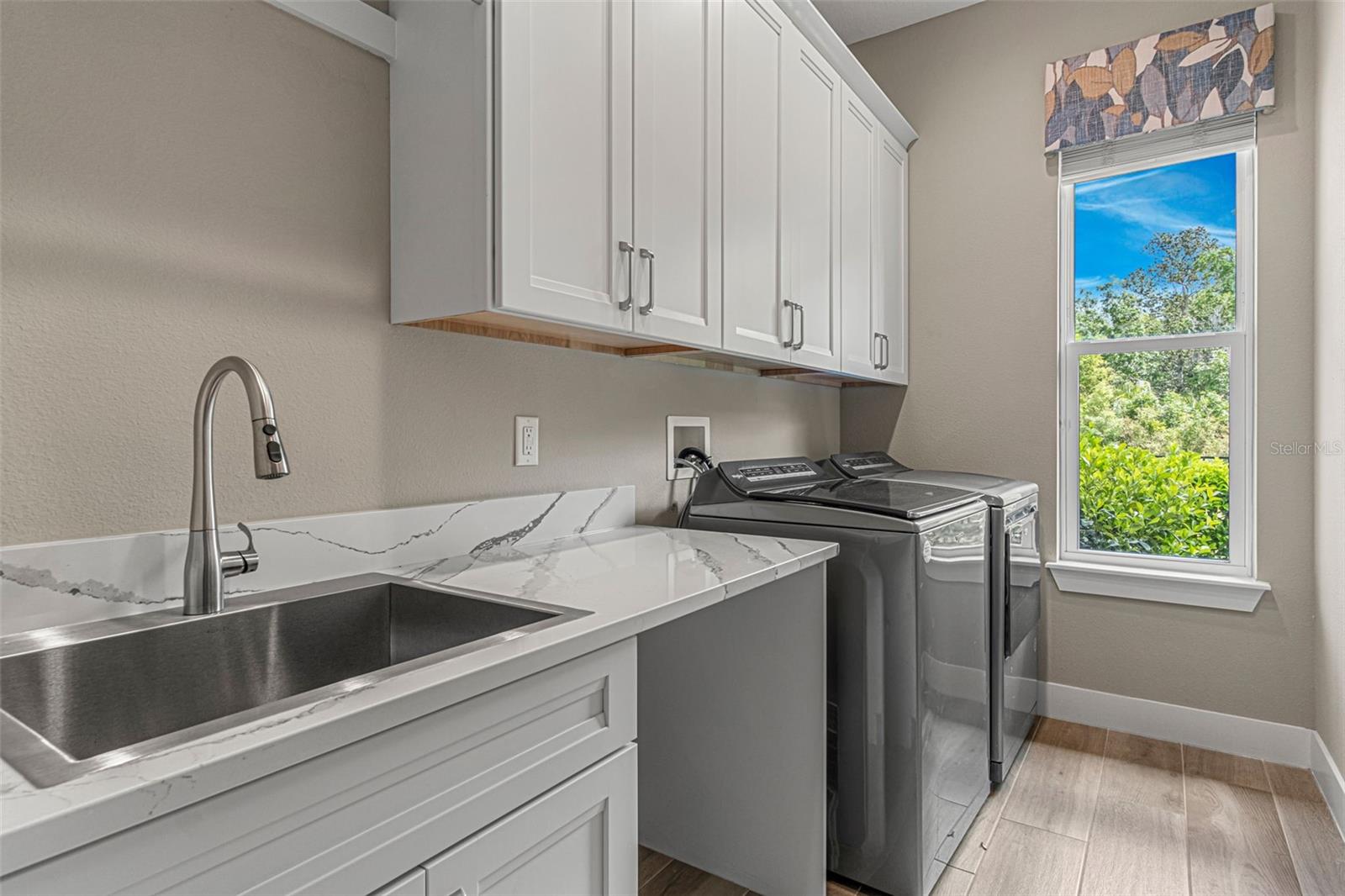 Image 46 of 53 For 1861 Adrian Creek Blvd