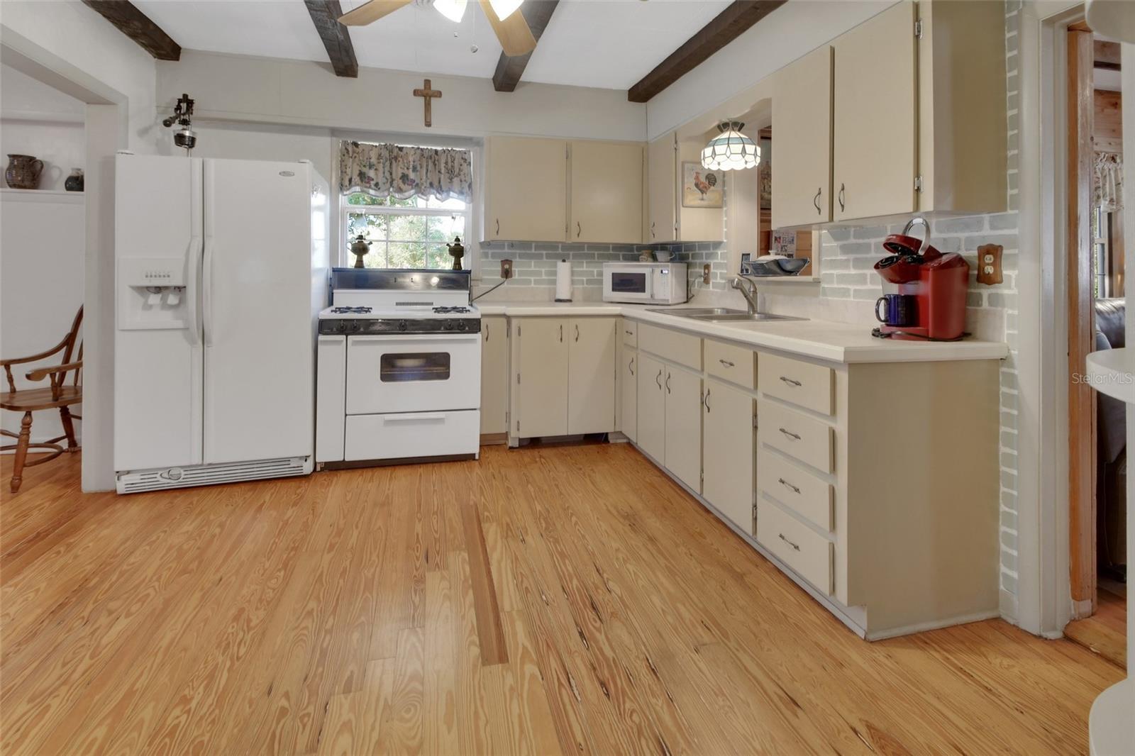 Image 23 of 85 For 1403 Blackwelder Road