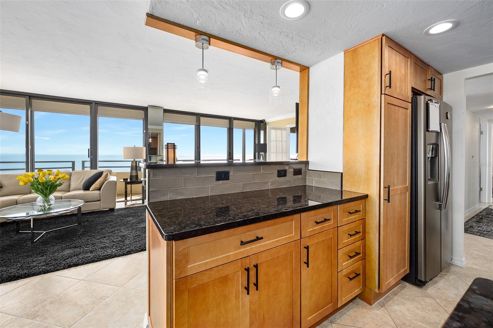 Image 16 of 68 For 2900 Atlantic Avenue 1501
