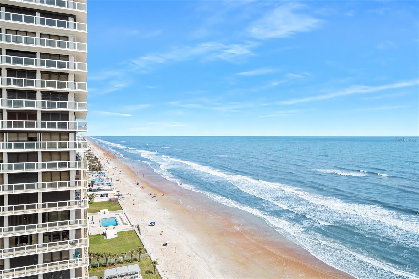 Image 33 of 68 For 2900 Atlantic Avenue 1501