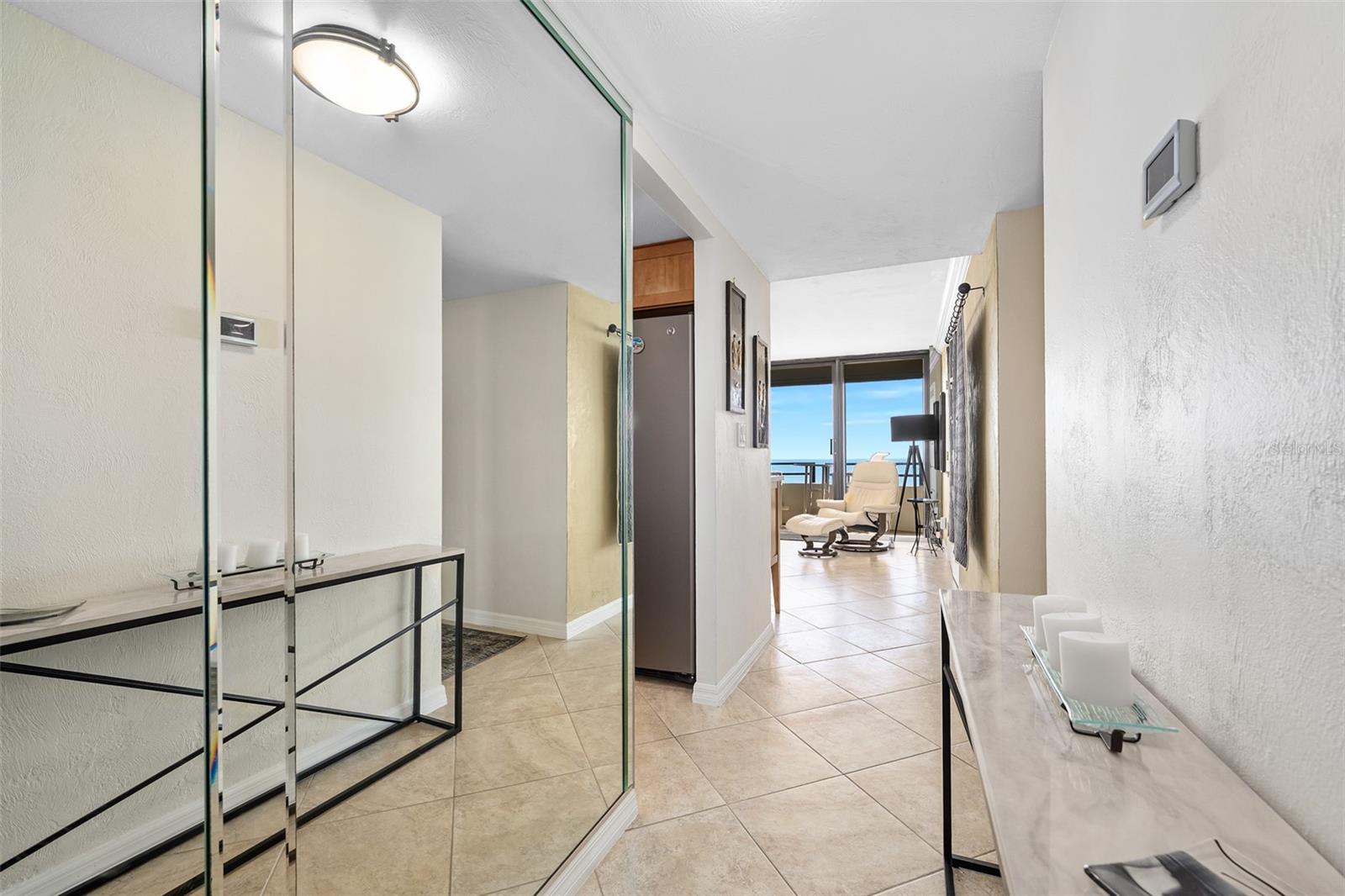 Image 5 of 68 For 2900 Atlantic Avenue 1501