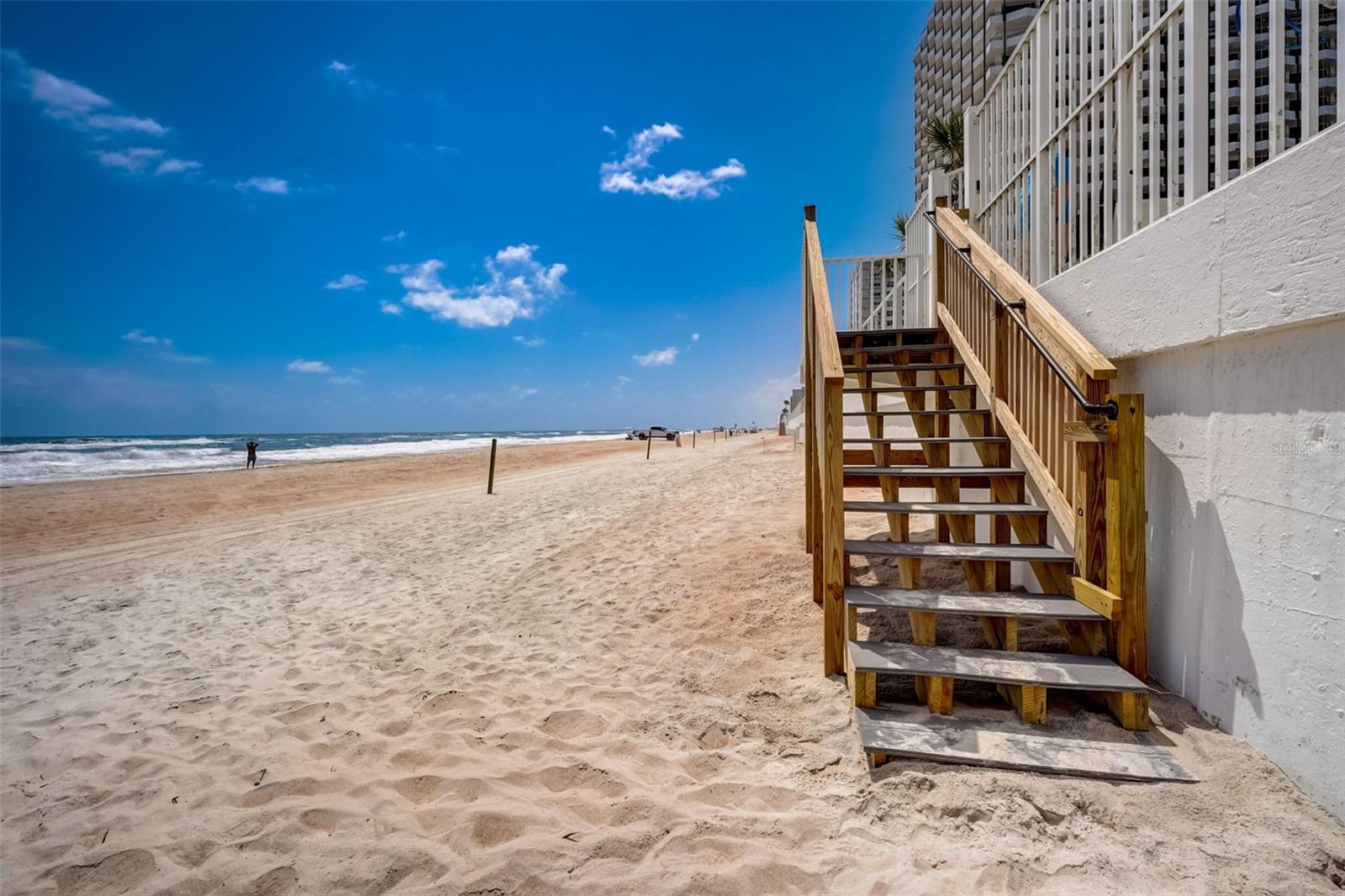 Image 54 of 68 For 2900 Atlantic Avenue 1501