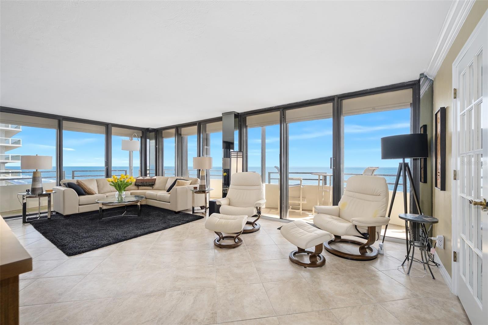 Image 7 of 68 For 2900 Atlantic Avenue 1501