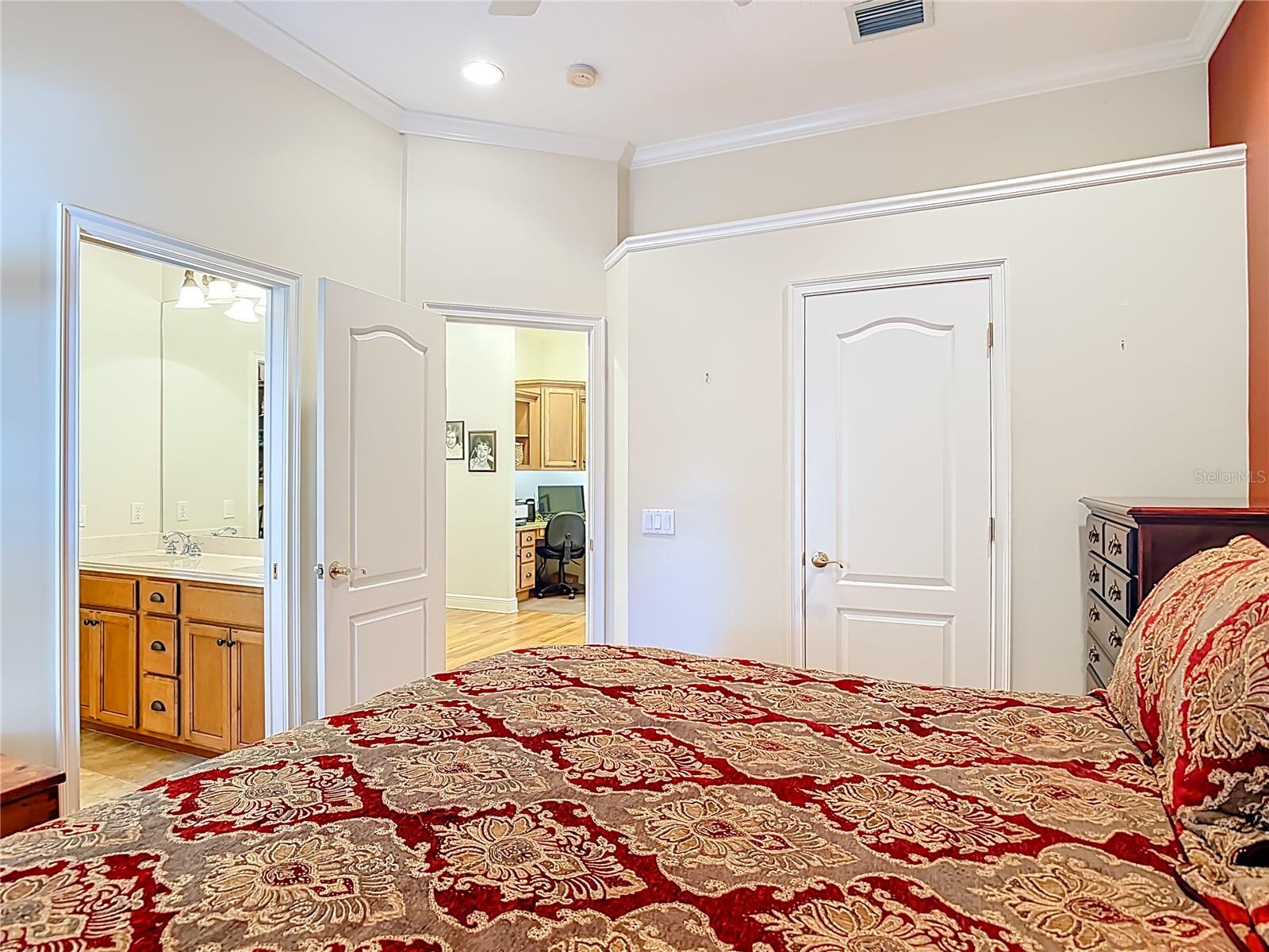 Image 34 of 62 For 460 Warrior Trail