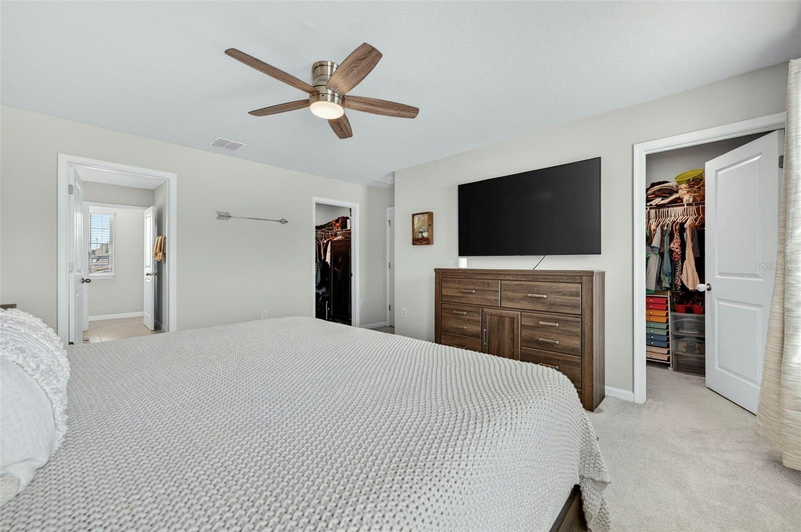 Image 29 of 55 For 381 Crestwind Drive