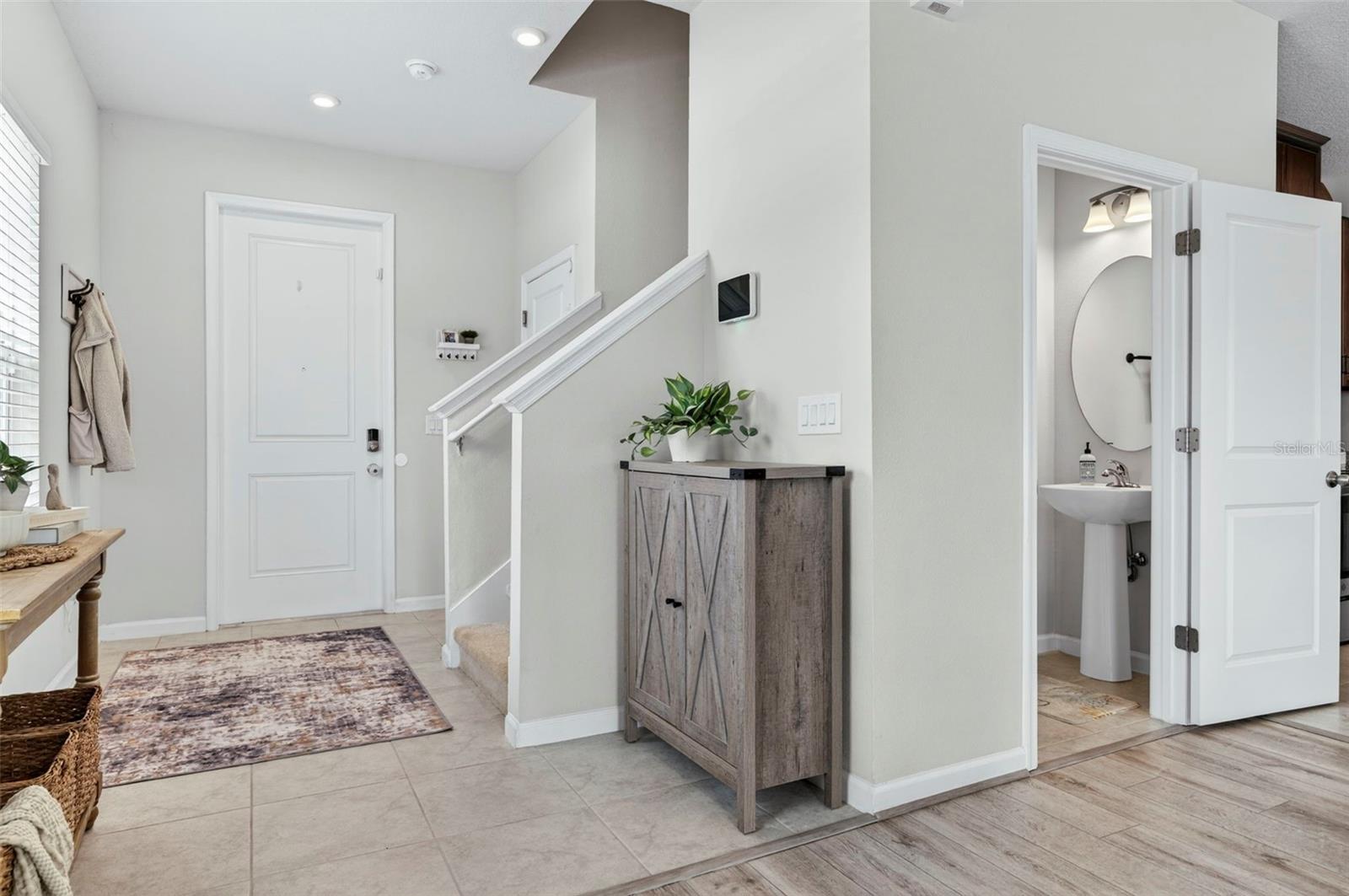 Image 4 of 55 For 381 Crestwind Drive