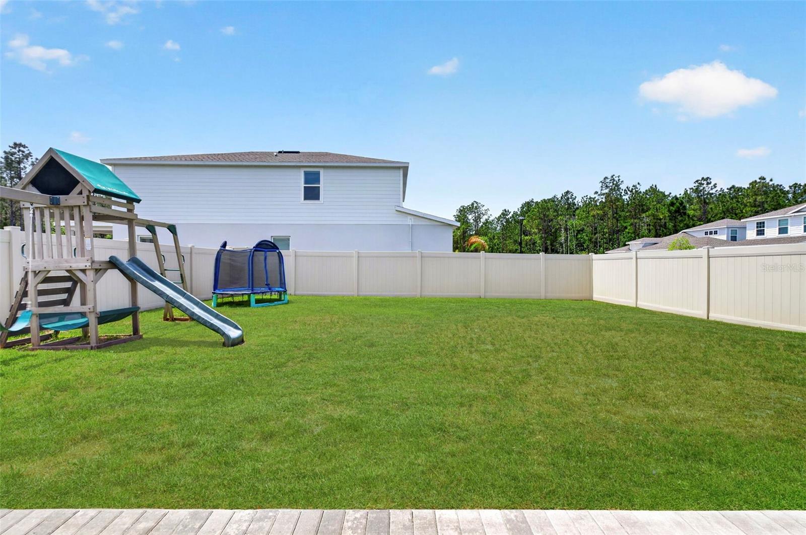 Image 52 of 55 For 381 Crestwind Drive