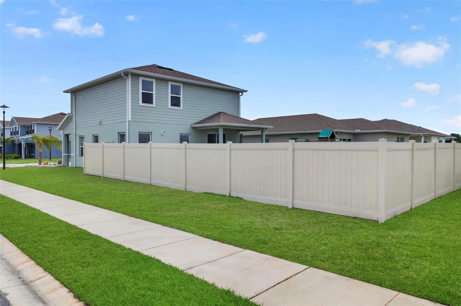 Image 55 of 55 For 381 Crestwind Drive