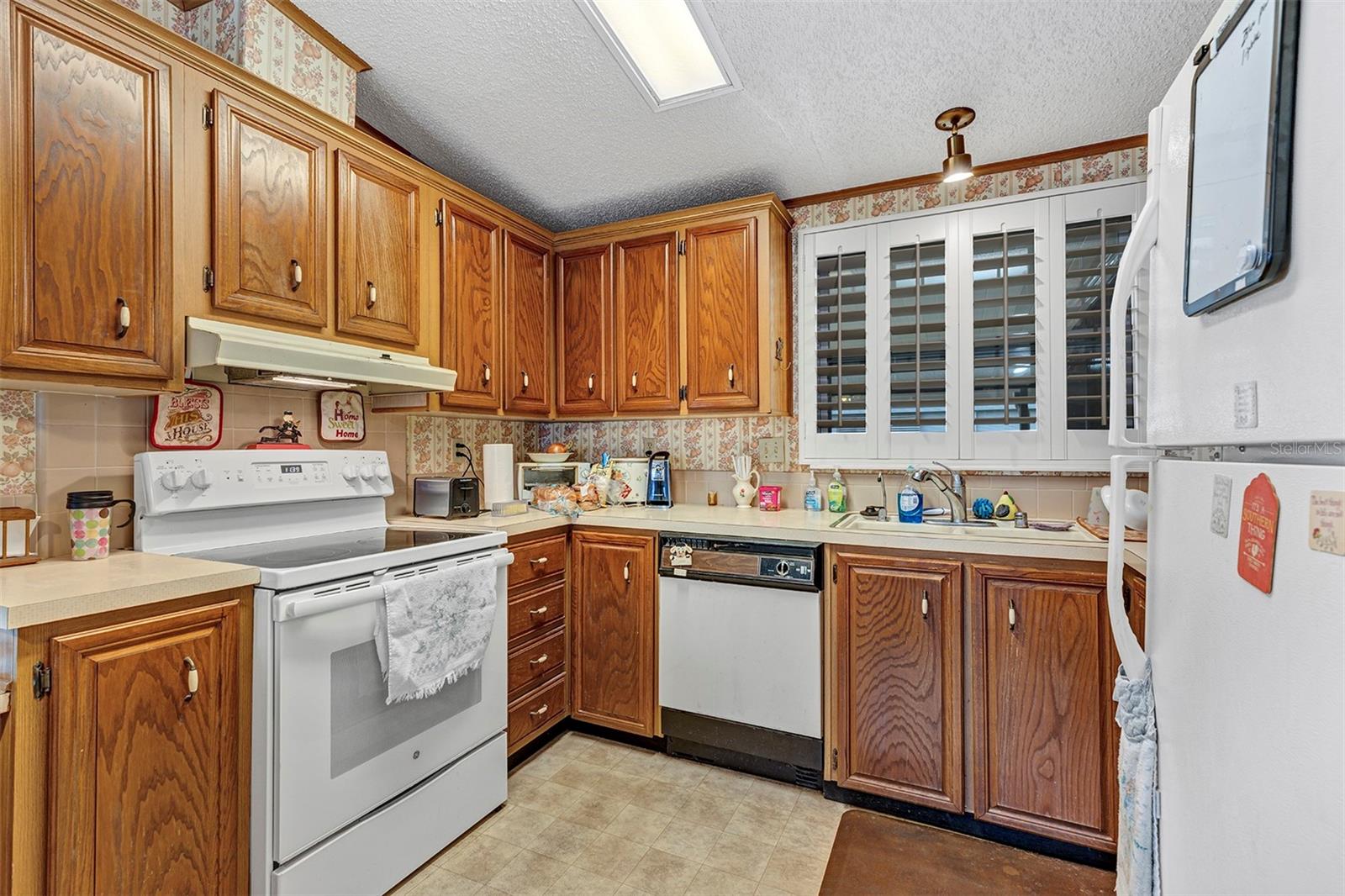 Image 15 of 55 For 3033 Myakka River Road