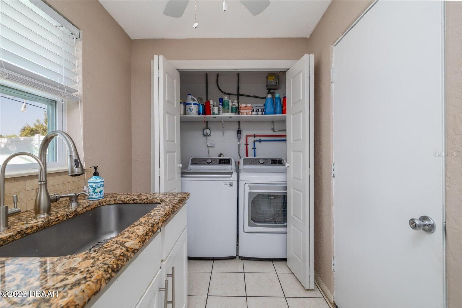 Image 14 of 39 For 40 Aqua Vista Drive