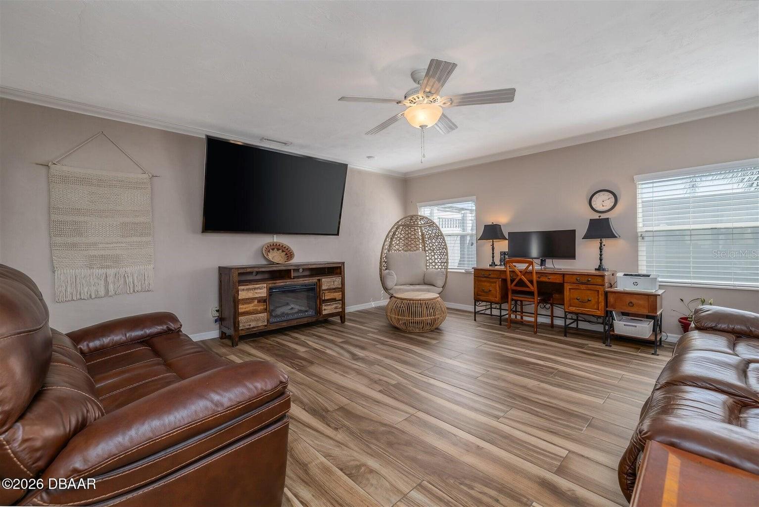 Image 19 of 39 For 40 Aqua Vista Drive