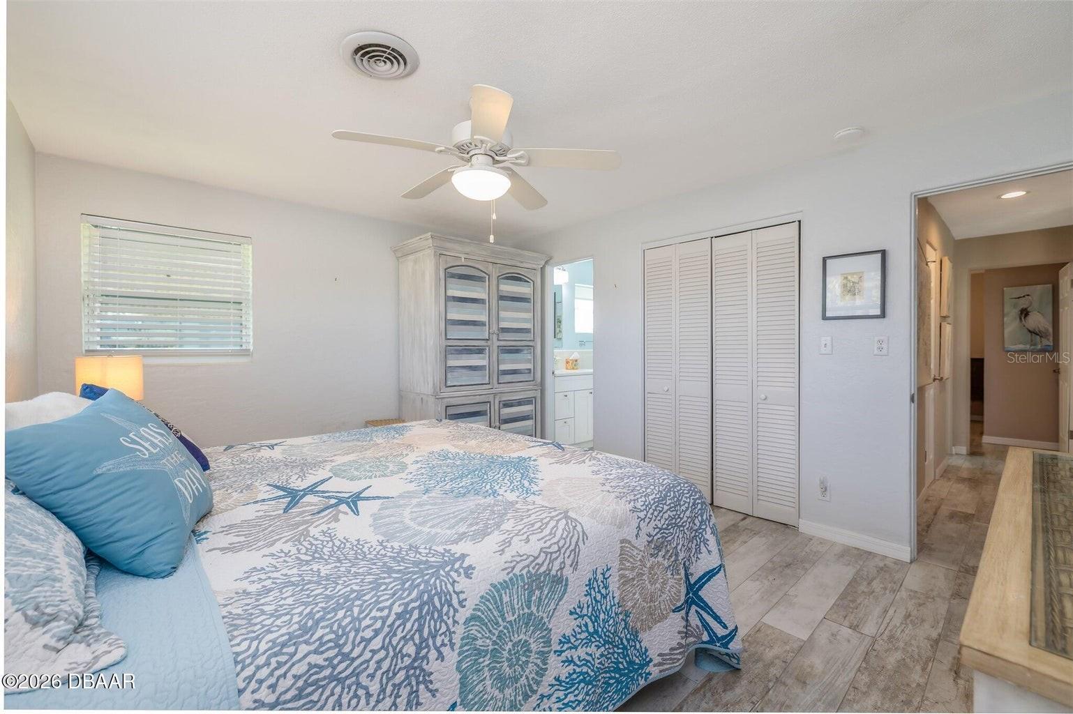 Image 21 of 39 For 40 Aqua Vista Drive