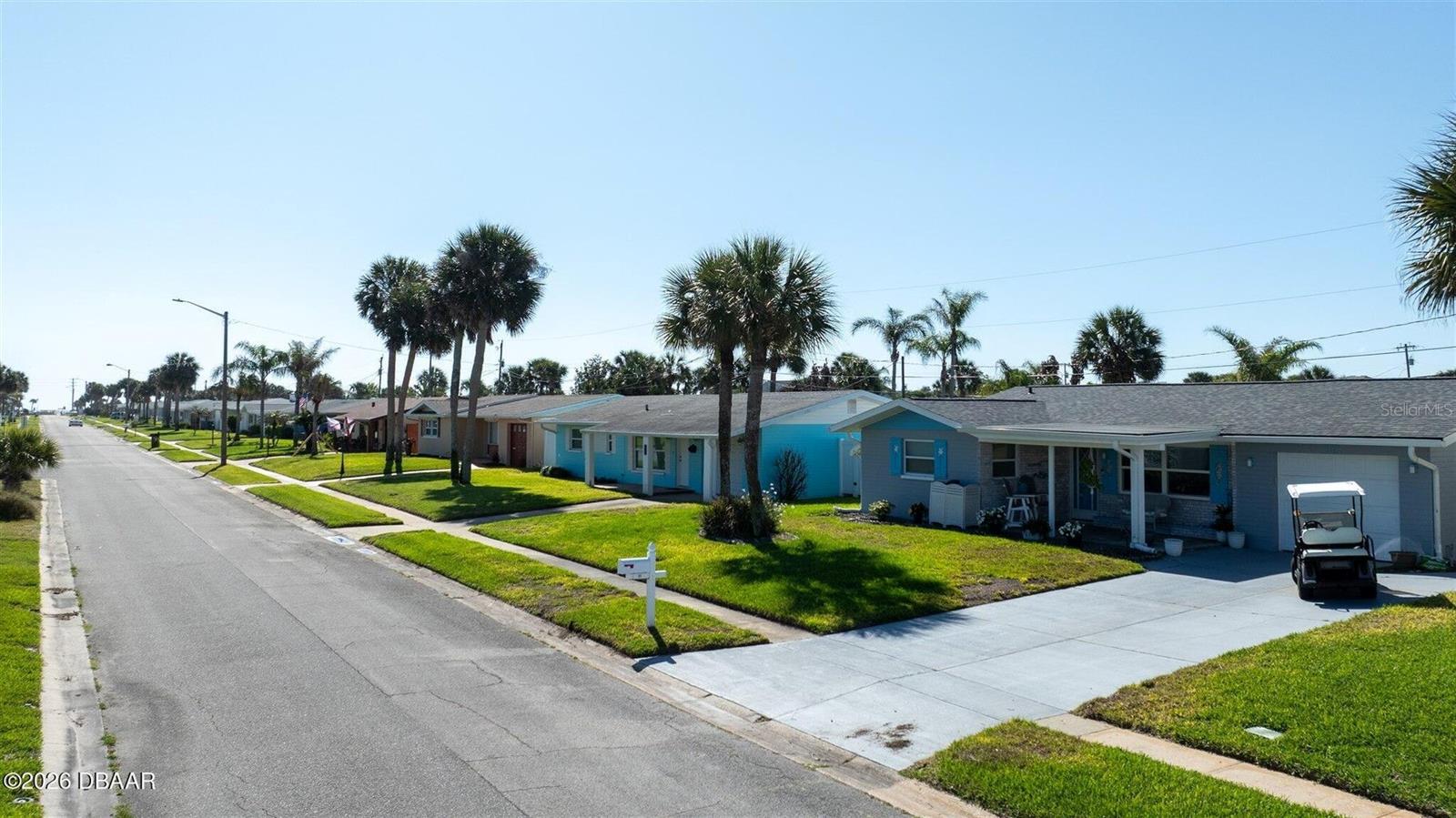 Image 32 of 39 For 40 Aqua Vista Drive