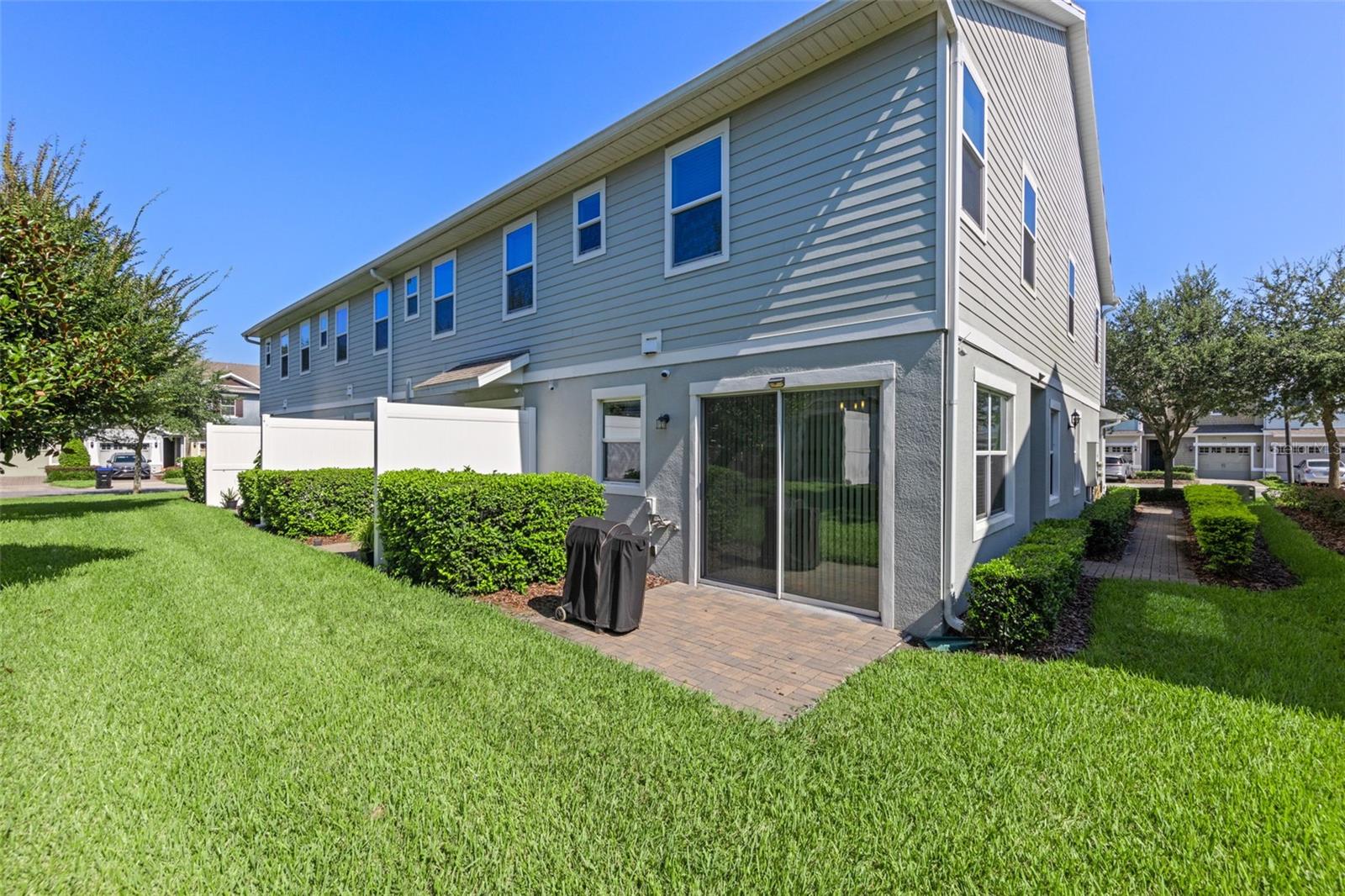 Image 29 of 30 For 978 10th Street