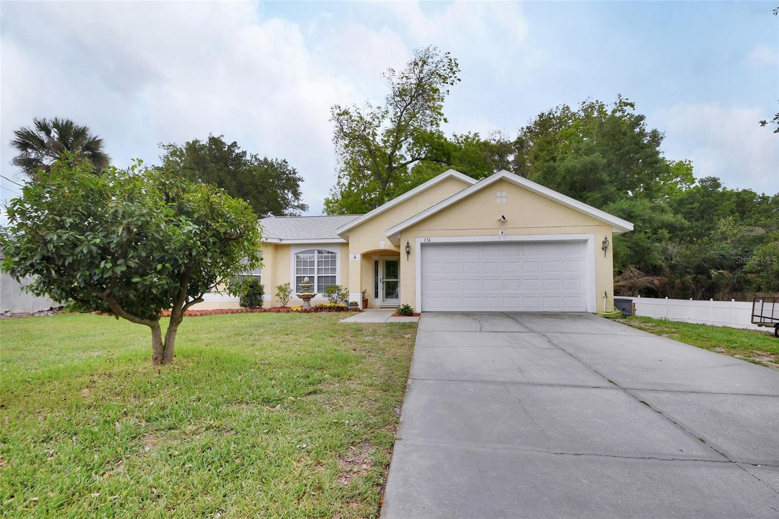 Listing photo id 24 for 116 Fairview Avenue