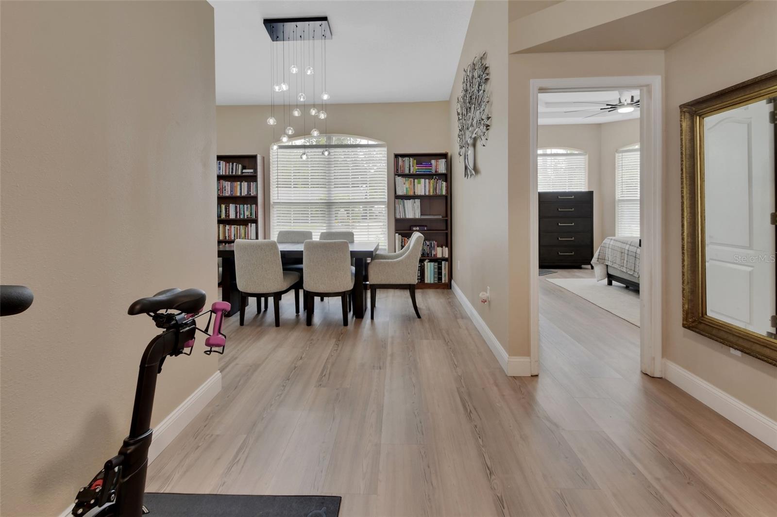 Listing photo id 4 for 116 Fairview Avenue